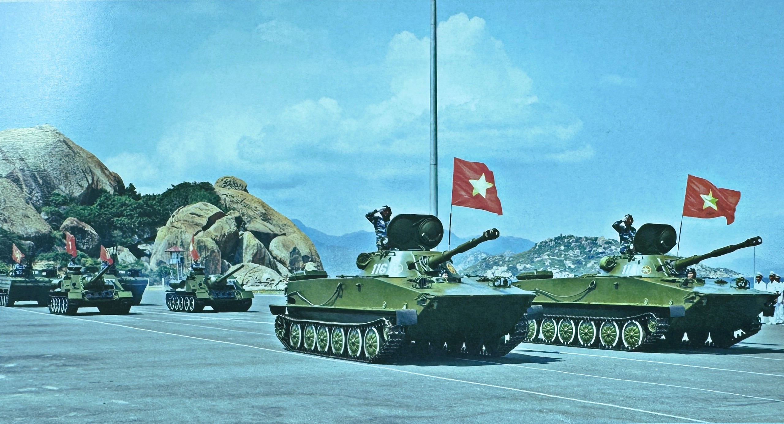 Xe tăng PT-76: S&aacute;t c&aacute;nh c&ugrave;ng Trường Sa từ năm 1980- Ảnh 5.