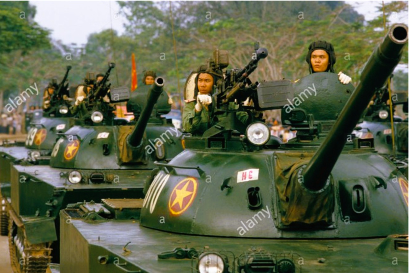 Xe tăng K63-85 đánh Pol Pot, bảo vệ Trường Sa- Ảnh 12.