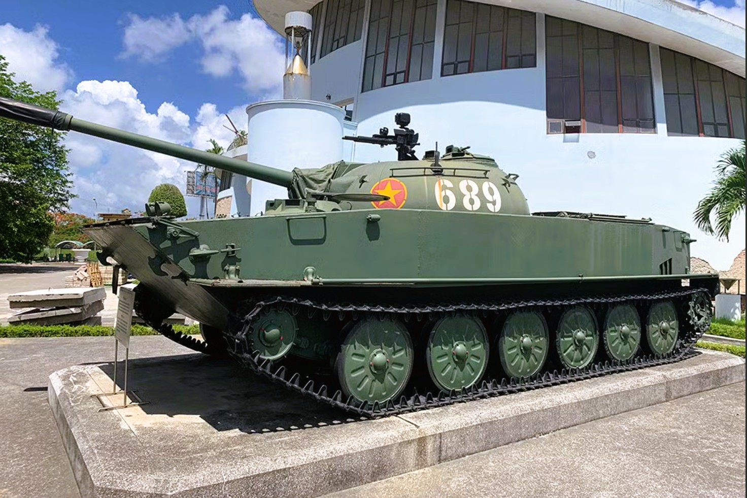 Xe tăng K63-85 đánh Pol Pot, bảo vệ Trường Sa- Ảnh 13.