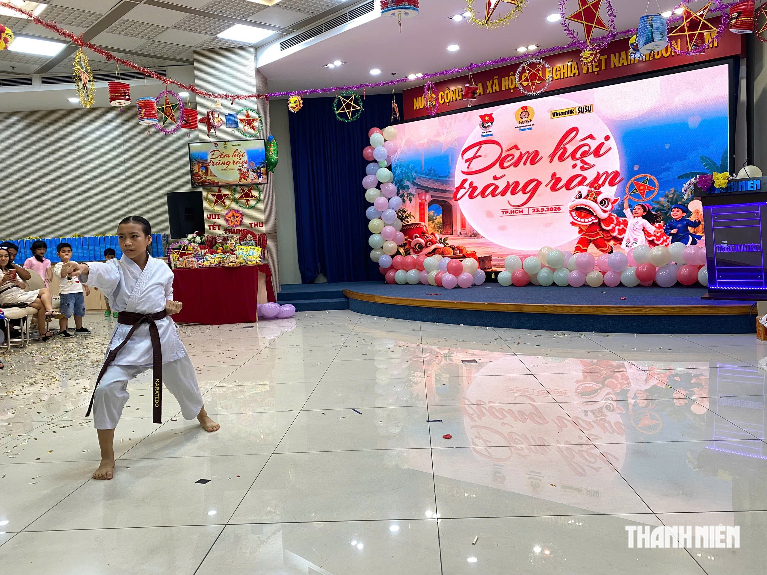 Trung thu đặc biệt ở Báo Thanh Niên: Những đứa trẻ ngày nào nay vào đại học - Ảnh 13.