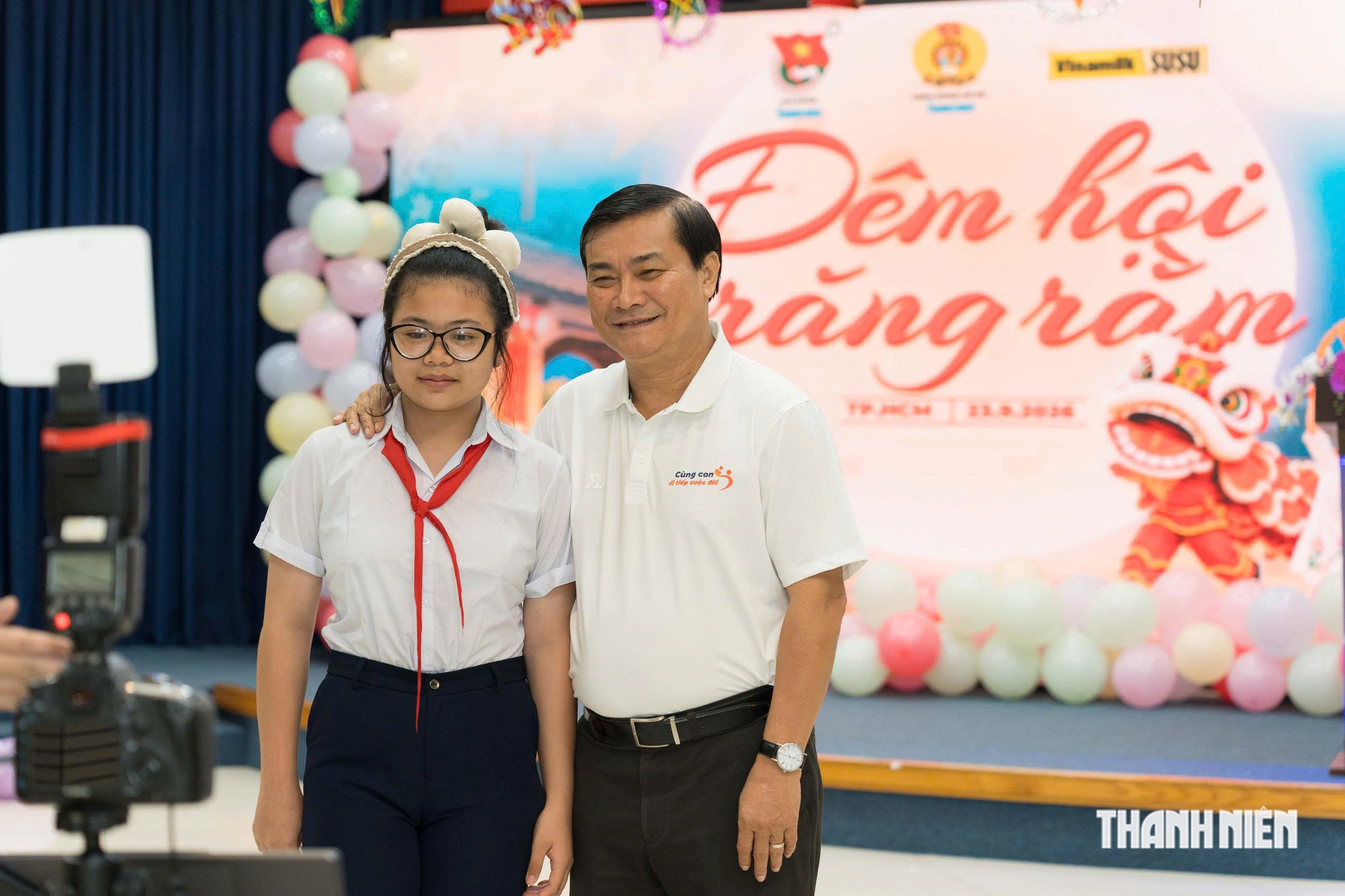 Trung thu đặc biệt ở Báo Thanh Niên: Những đứa trẻ ngày nào nay vào đại học - Ảnh 5.