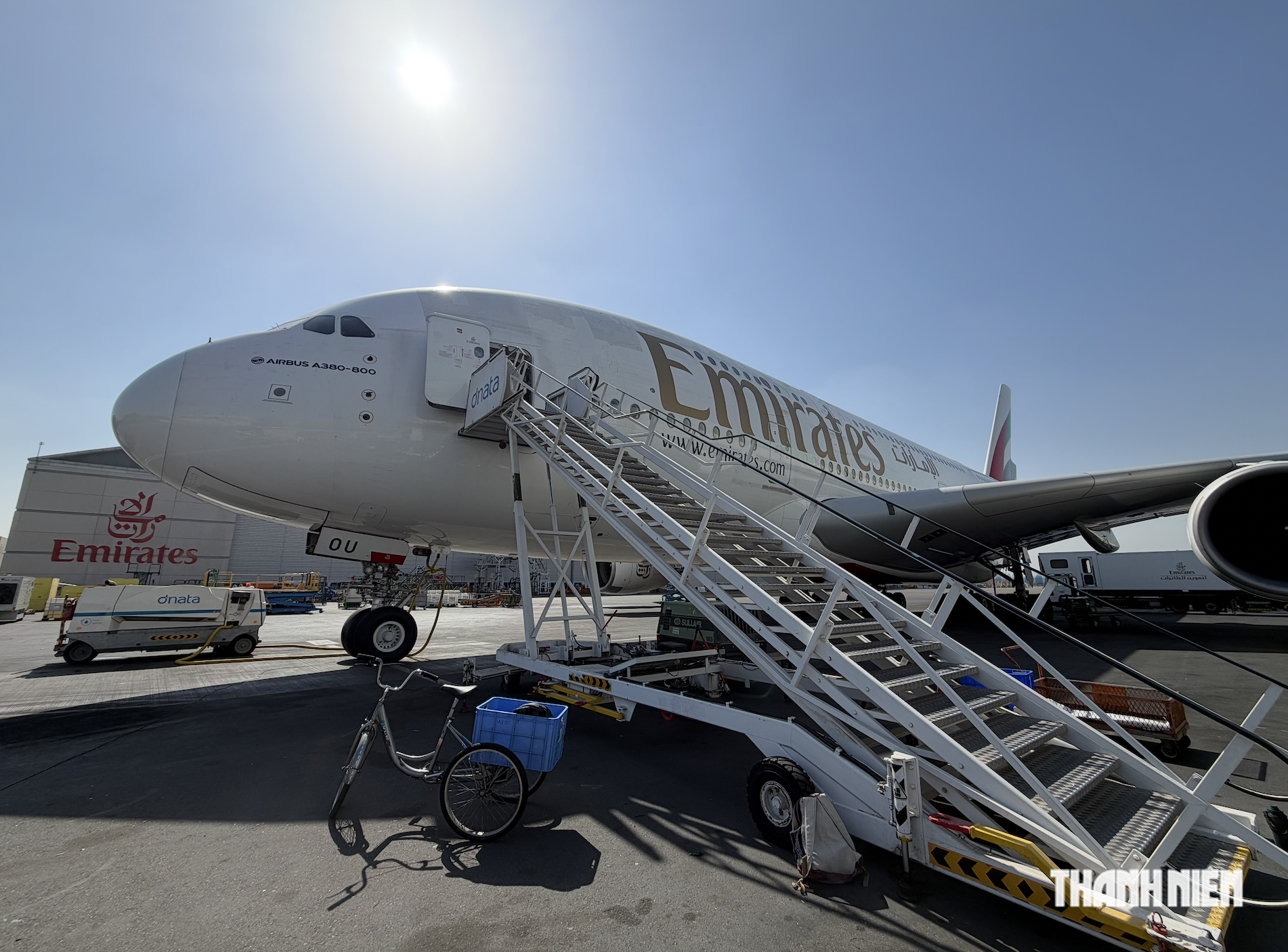 B&ecirc;n trong 'bệnh viện' của những chiếc m&aacute;y bay khổng lồ ở Dubai - Ảnh 8.