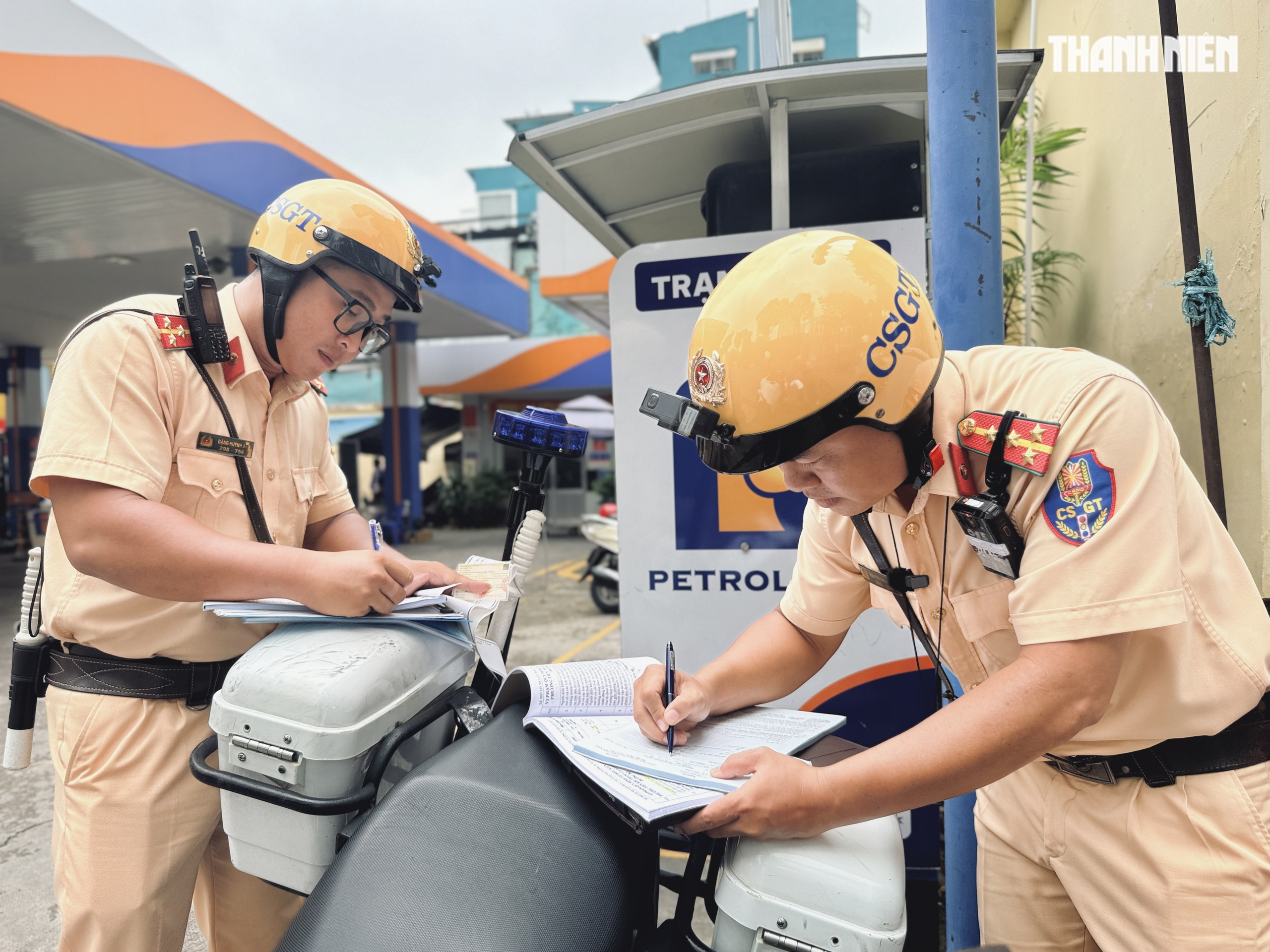 C&oacute; bằng l&aacute;i vẫn bị CSGT phạt lỗi kh&ocirc;ng c&oacute; bằng l&aacute;i trong trường hợp n&agrave;o? - Ảnh 1.