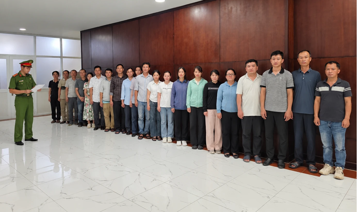 Từ vụ dùng 326 công ty 'ma' bán hóa đơn: Phải mạnh tay xử lý cả bên mua- Ảnh 1.
