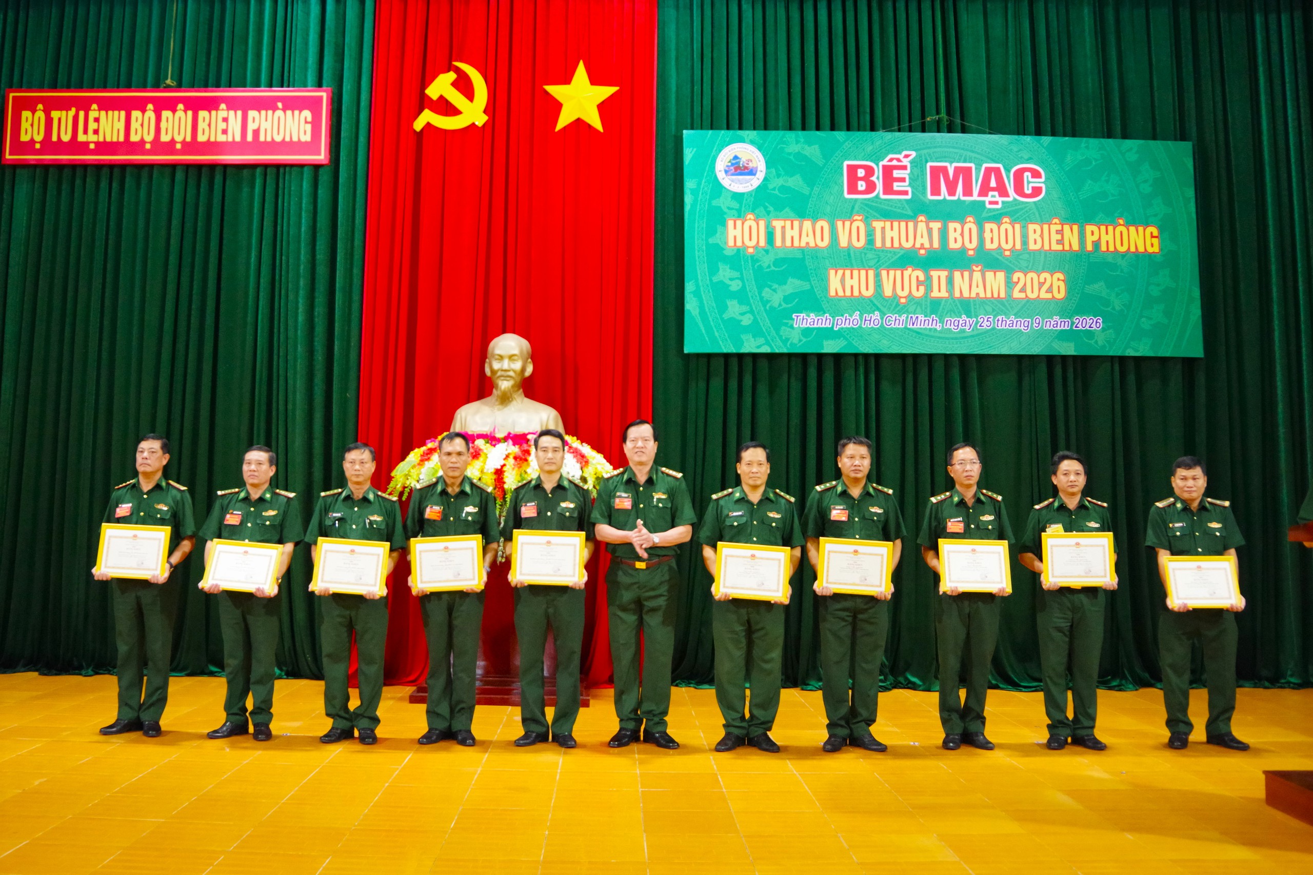 TP.Đà Nẵng đạt giải nhất hội thao Võ thuật Bộ đội Biên phòng khu vực II - Ảnh 1.