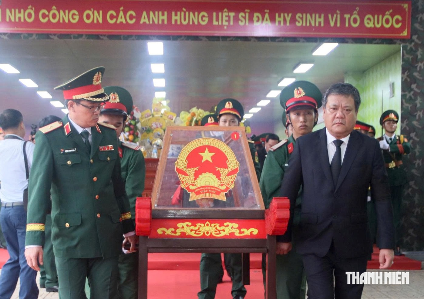 Tổ chức truy điệu và an táng 45 hài cốt liệt sĩ ở Khánh Hòa- Ảnh 2.