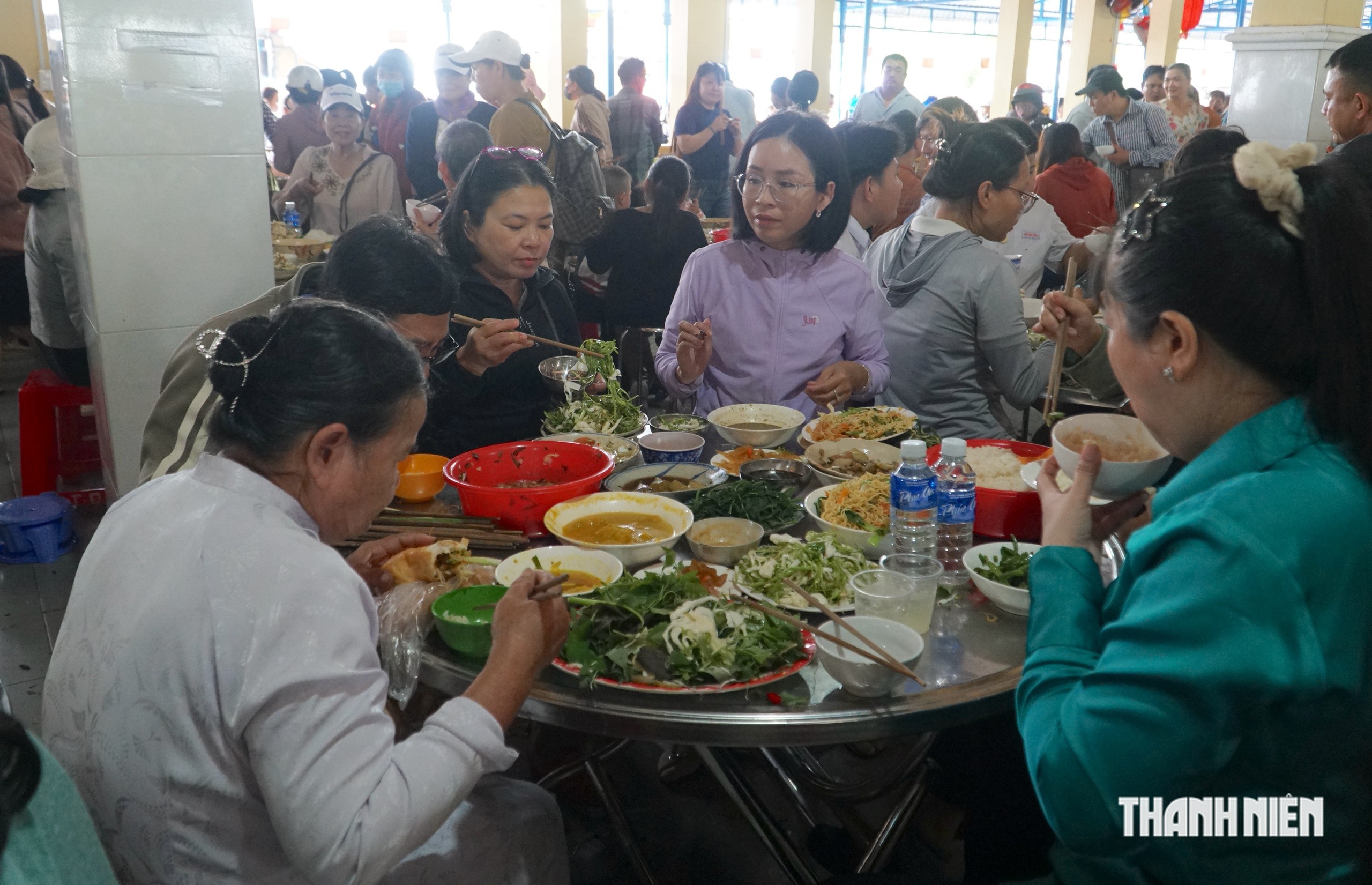 Đại tiệc món chay miễn phí rằm tháng 8: Đãi 50.000 người/ngày ở Tòa thánh Tây Ninh - Ảnh 11.