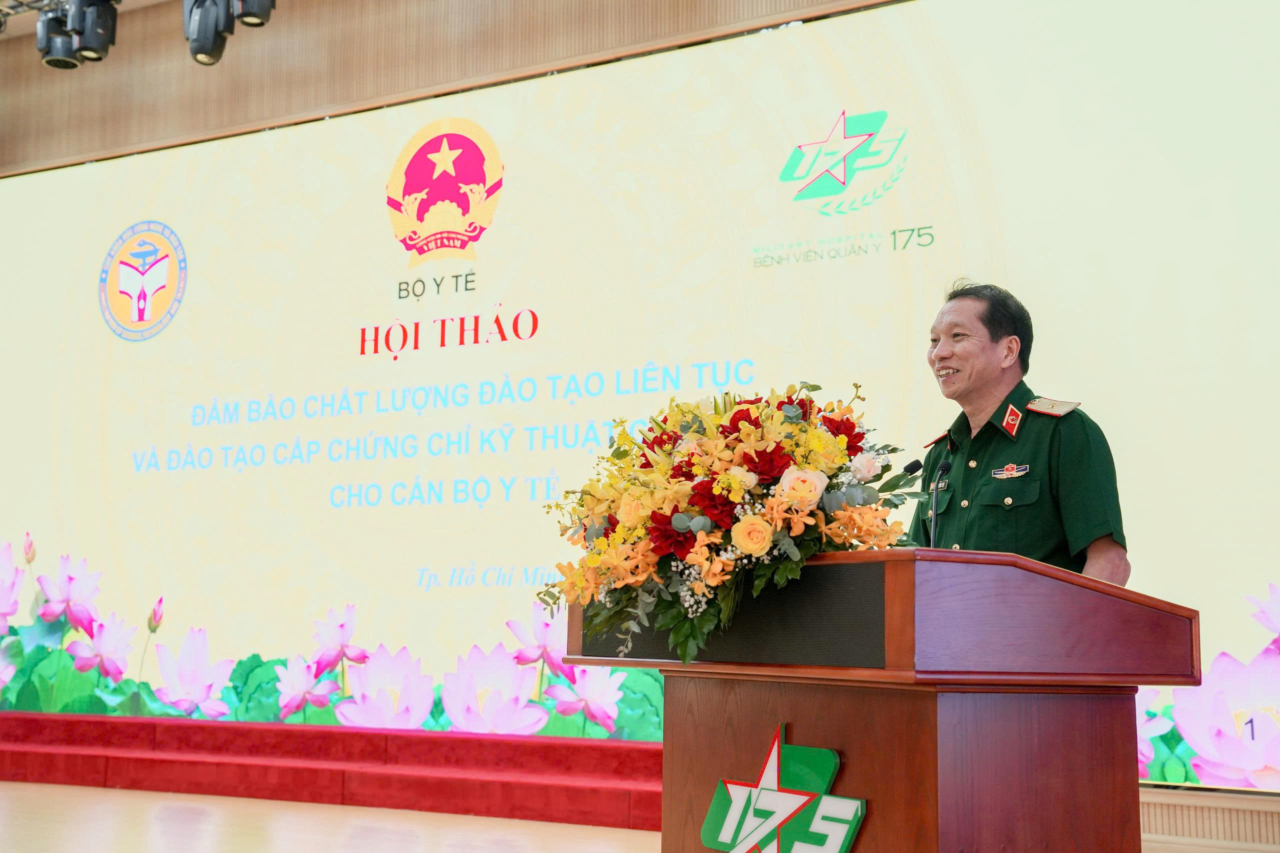 Bộ Y tế: Vẫn còn đào tạo y khoa mang tính hình thức, sẽ siết hậu kiểm - Ảnh 3.