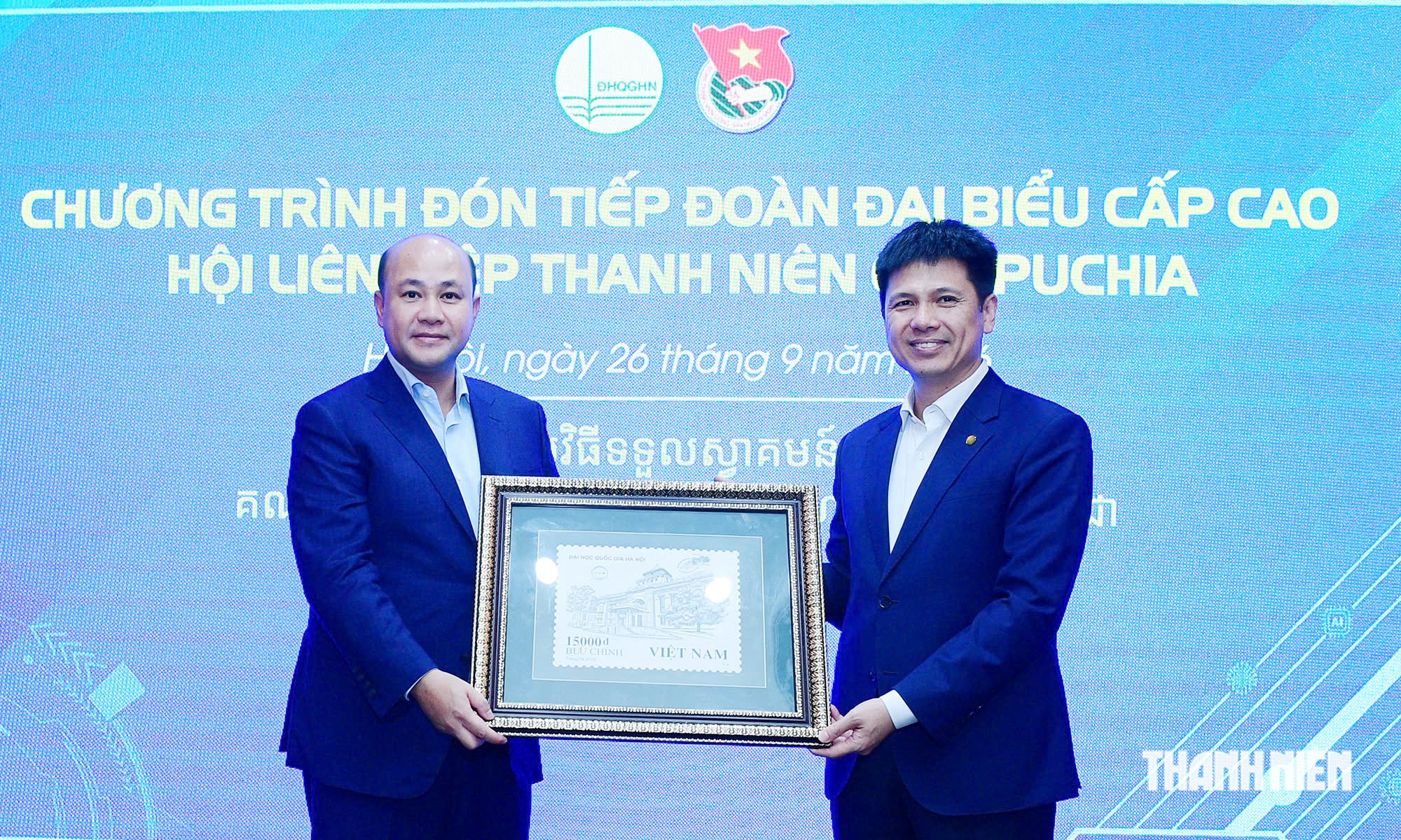 Phó Thủ tướng Campuchia dẫn đầu đoàn đại biểu thanh niên thăm ĐH Quốc gia Hà Nội - Ảnh 2.