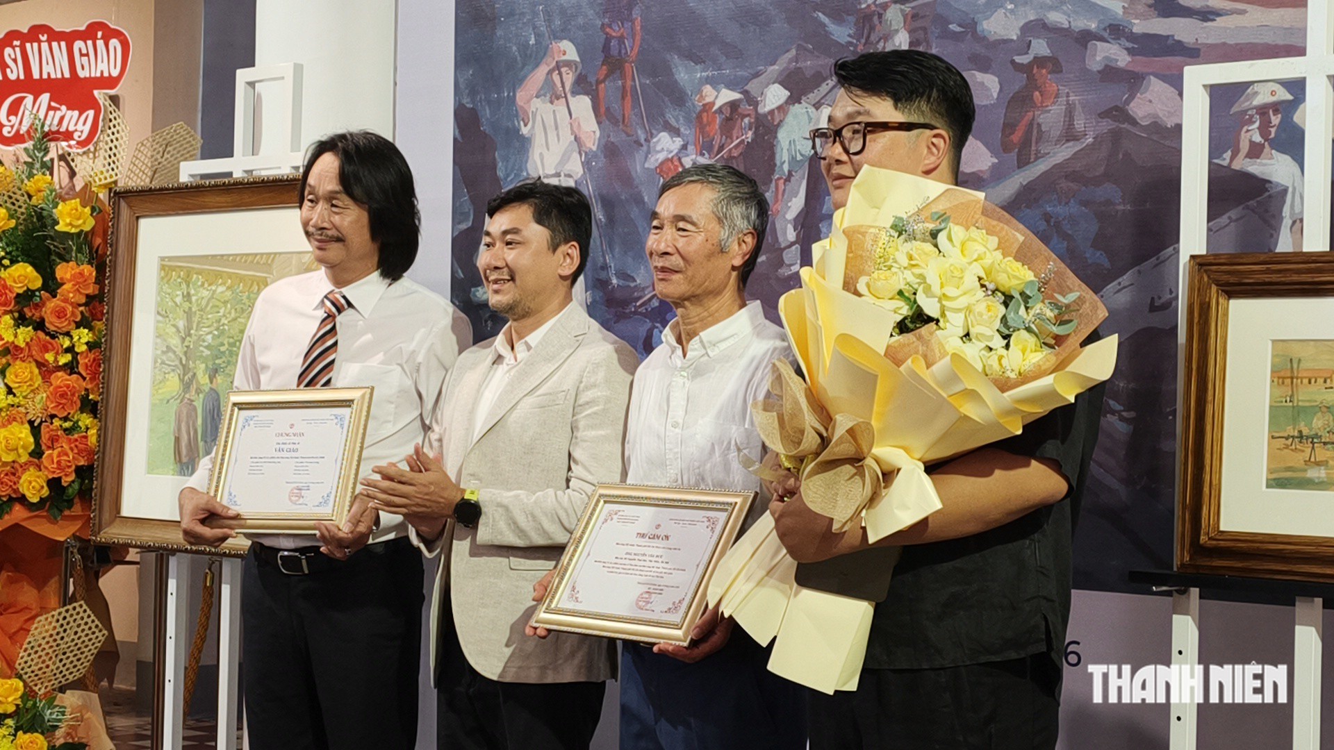 Gia đ&igrave;nh ho&agrave;n th&agrave;nh t&acirc;m nguyện của cố họa sĩ Văn Gi&aacute;o - Ảnh 2.