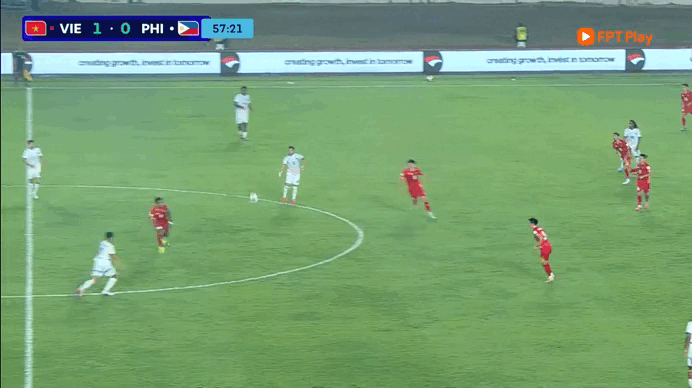 FIFA mua vé máy bay cho Xuân Son về Việt Nam, VFF luôn hỗ trợ điều trị và phục hồi chấn thương- Ảnh 1.