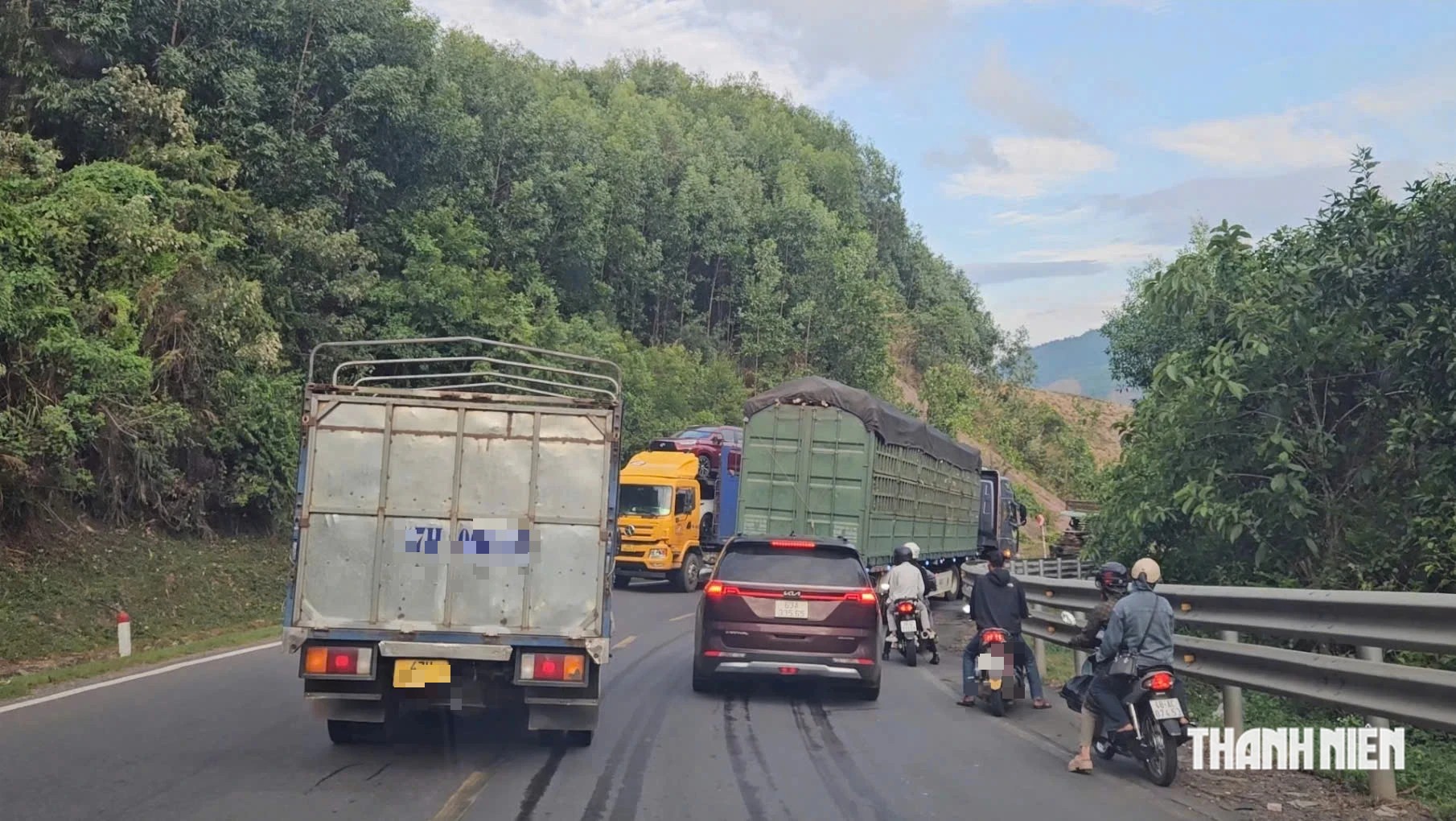 Gian nan giao thông kết nối rừng - biển: Nỗi lo ùn tắc, quá tải- Ảnh 5.