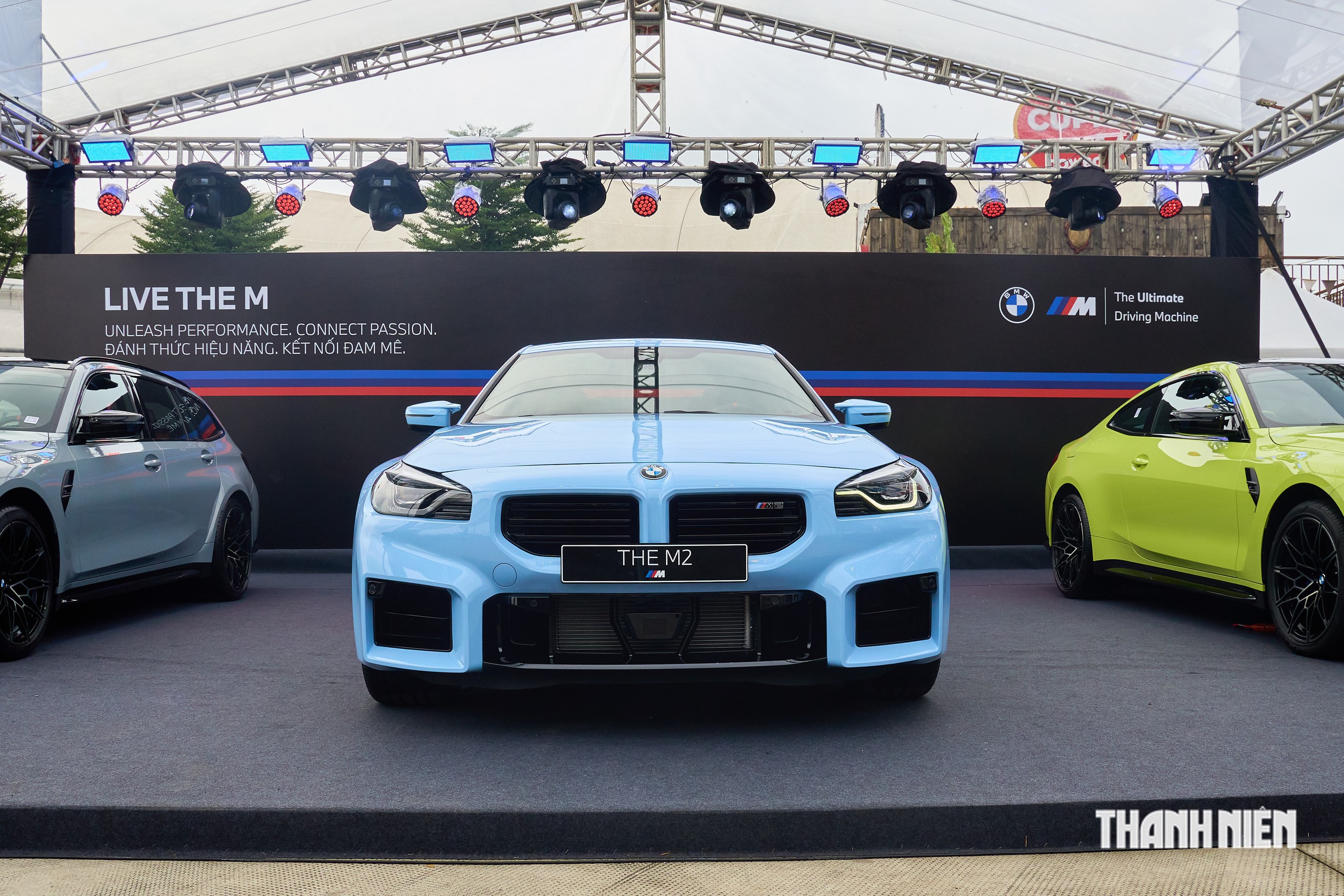 Kh&aacute;m ph&aacute; BMW M2: 'Em &uacute;t' d&ograve;ng BMW M trứ danh - Ảnh 1.