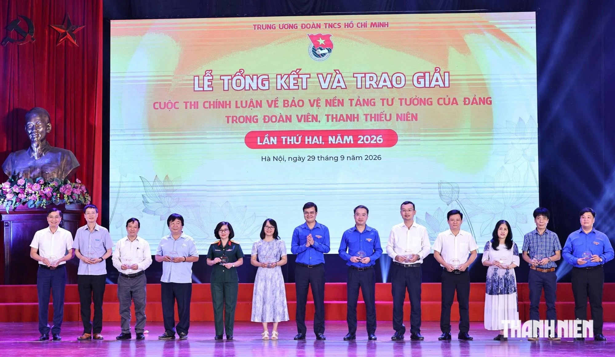 'Đừng để c&aacute;i đ&uacute;ng đi một m&igrave;nh' - Ảnh 1.