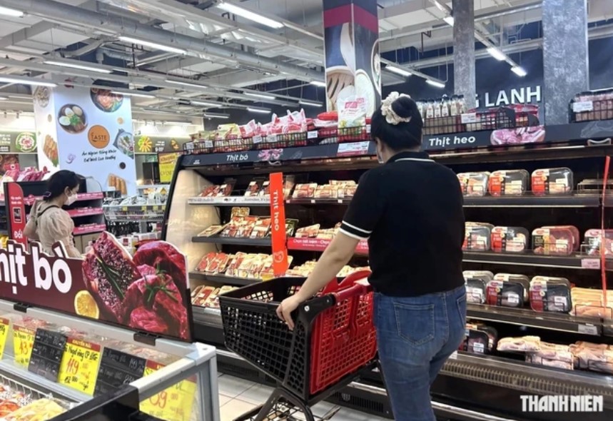 Làm nhiều vẫn không giàu: Vì sao người trẻ kiếm bao nhiêu cũng hết? - Ảnh 1.