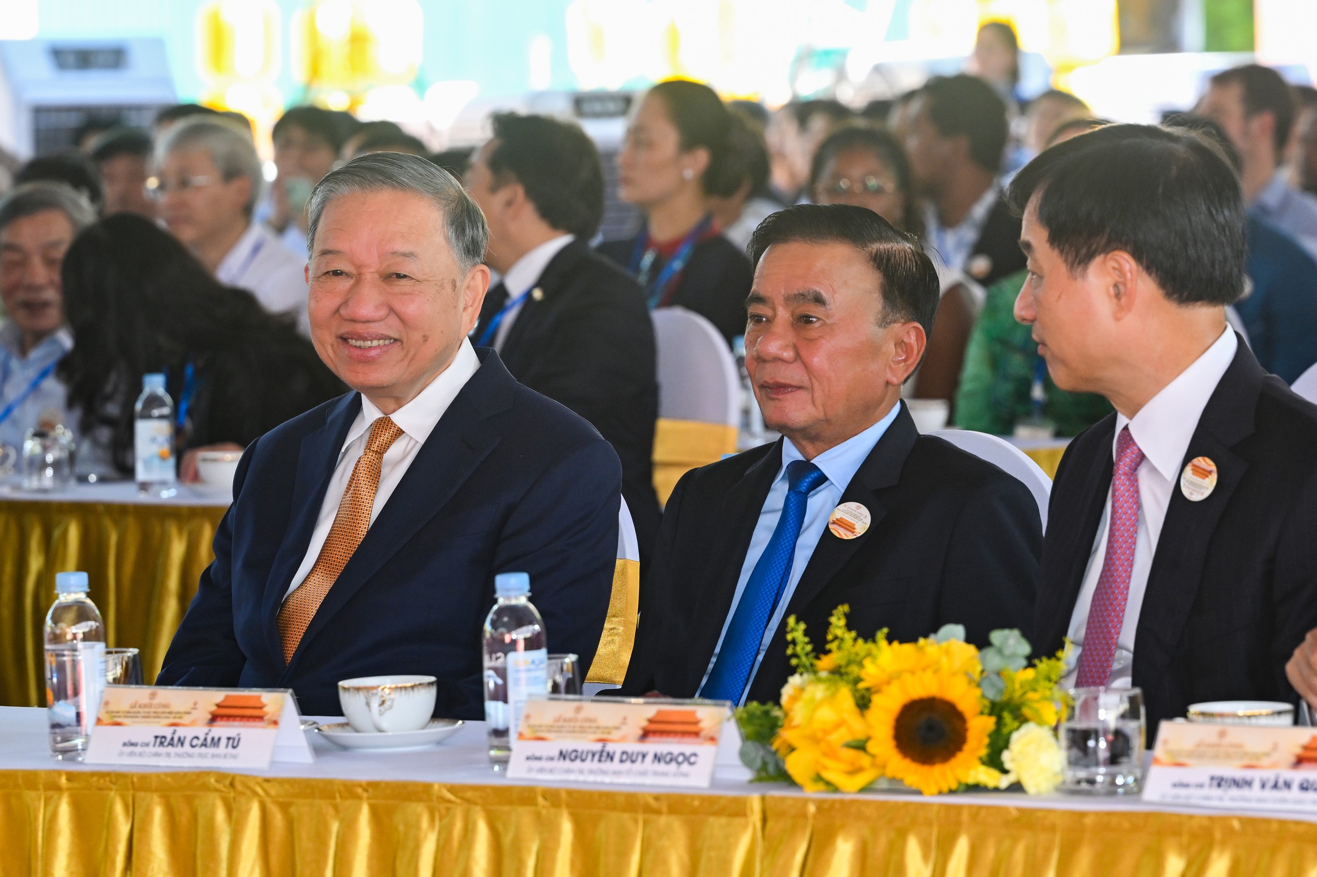 Tổng Bí thư, Chủ tịch nước Tô Lâm dự khởi công dự án đầu tư tu bổ Điện Kính Thiên- Ảnh 2.