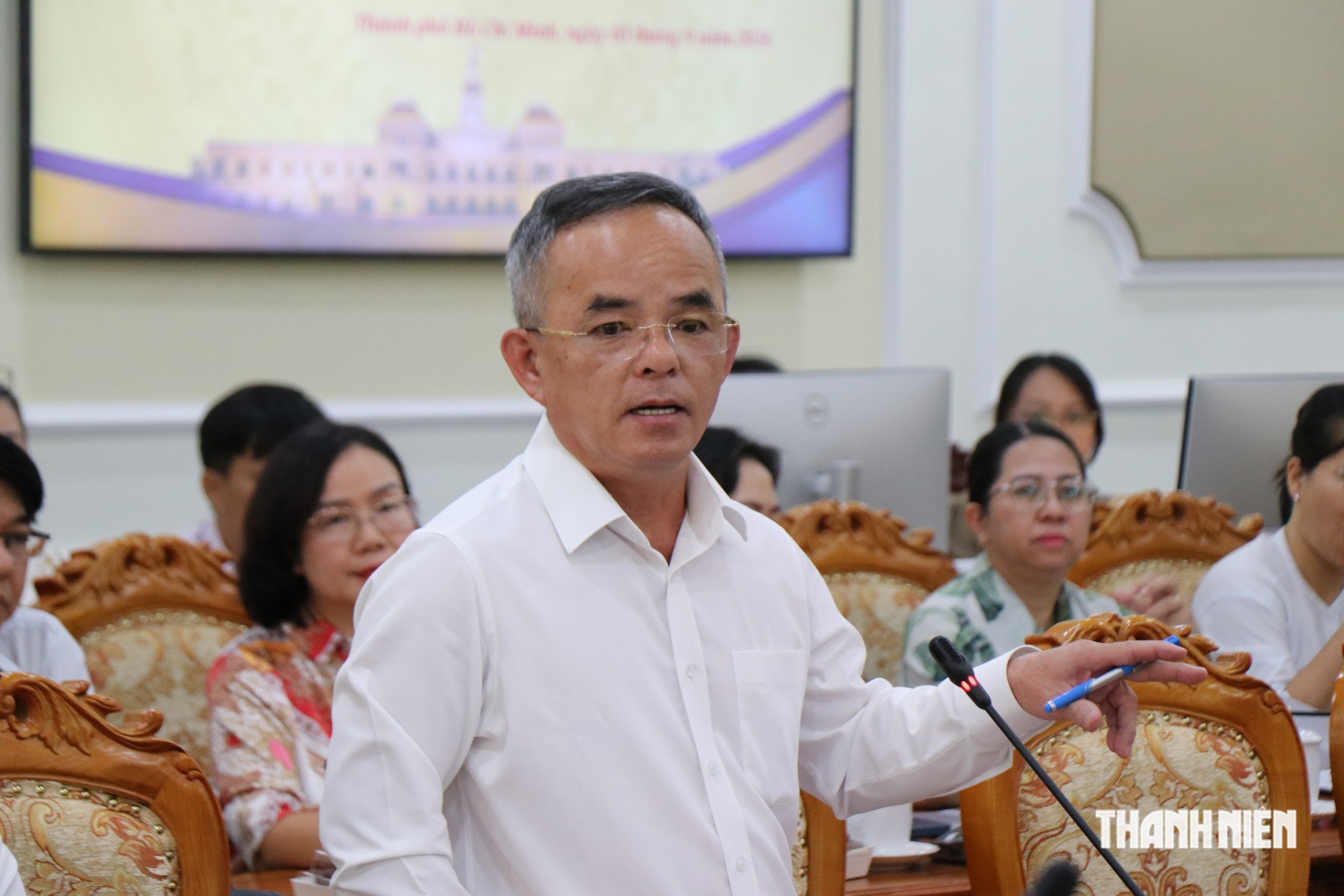 TP.HCM sẽ không phân bổ biên chế 'cào bằng', rà soát 38 tổ công tác - Ảnh 4.
