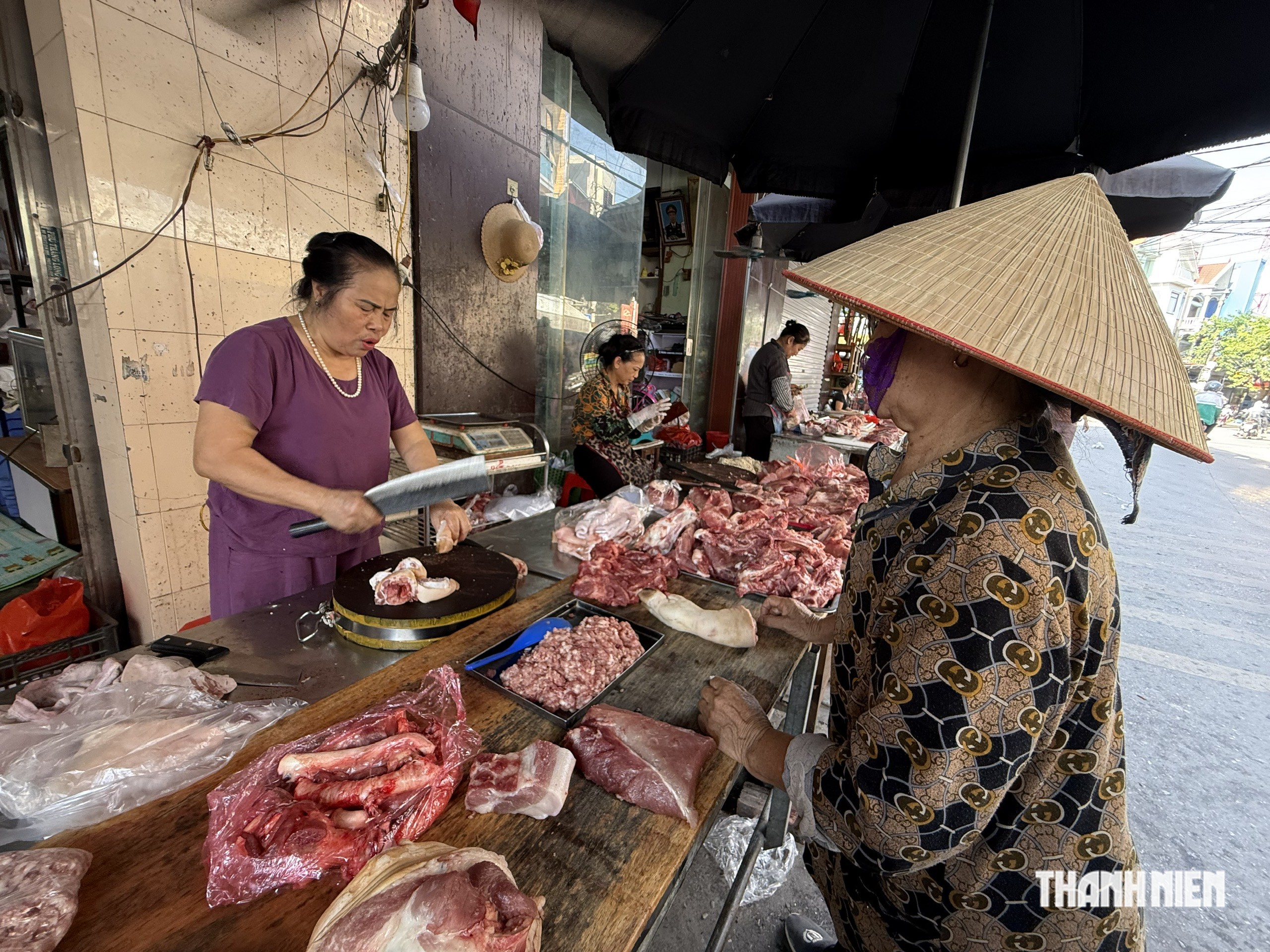 Lạm phát tăng 4,24%, nhập siêu vượt 20 tỉ USD- Ảnh 1.