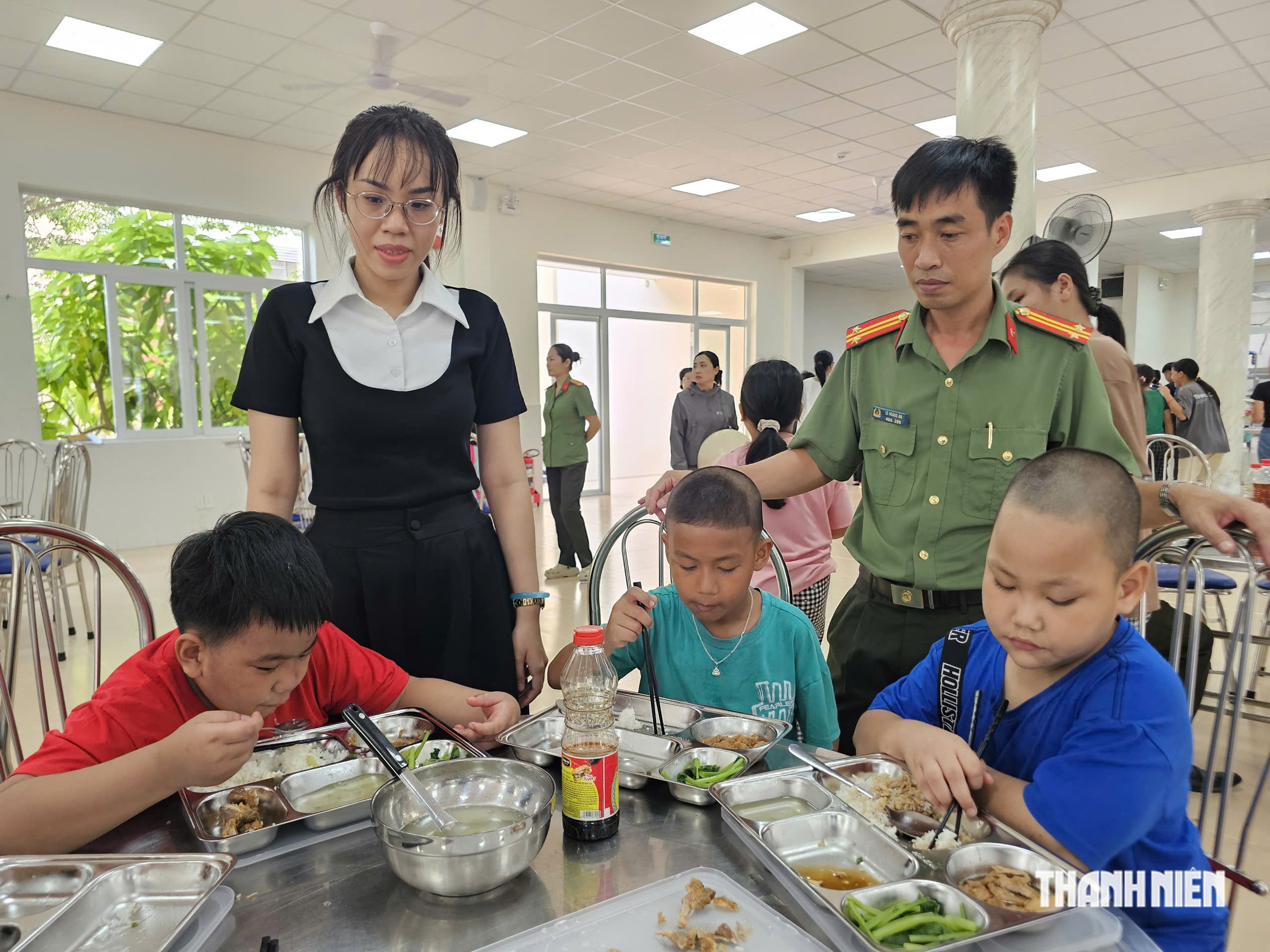 Phòng học hiện đại của Trường Văn hóa Công an nhân dân V trước lễ khai giảng - Ảnh 8.
