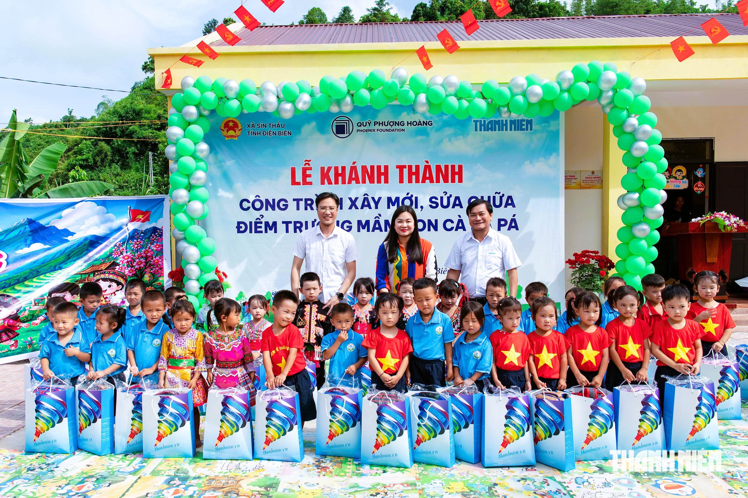 Trường nội trú liên cấp biên giới bừng sáng - Ảnh 4.