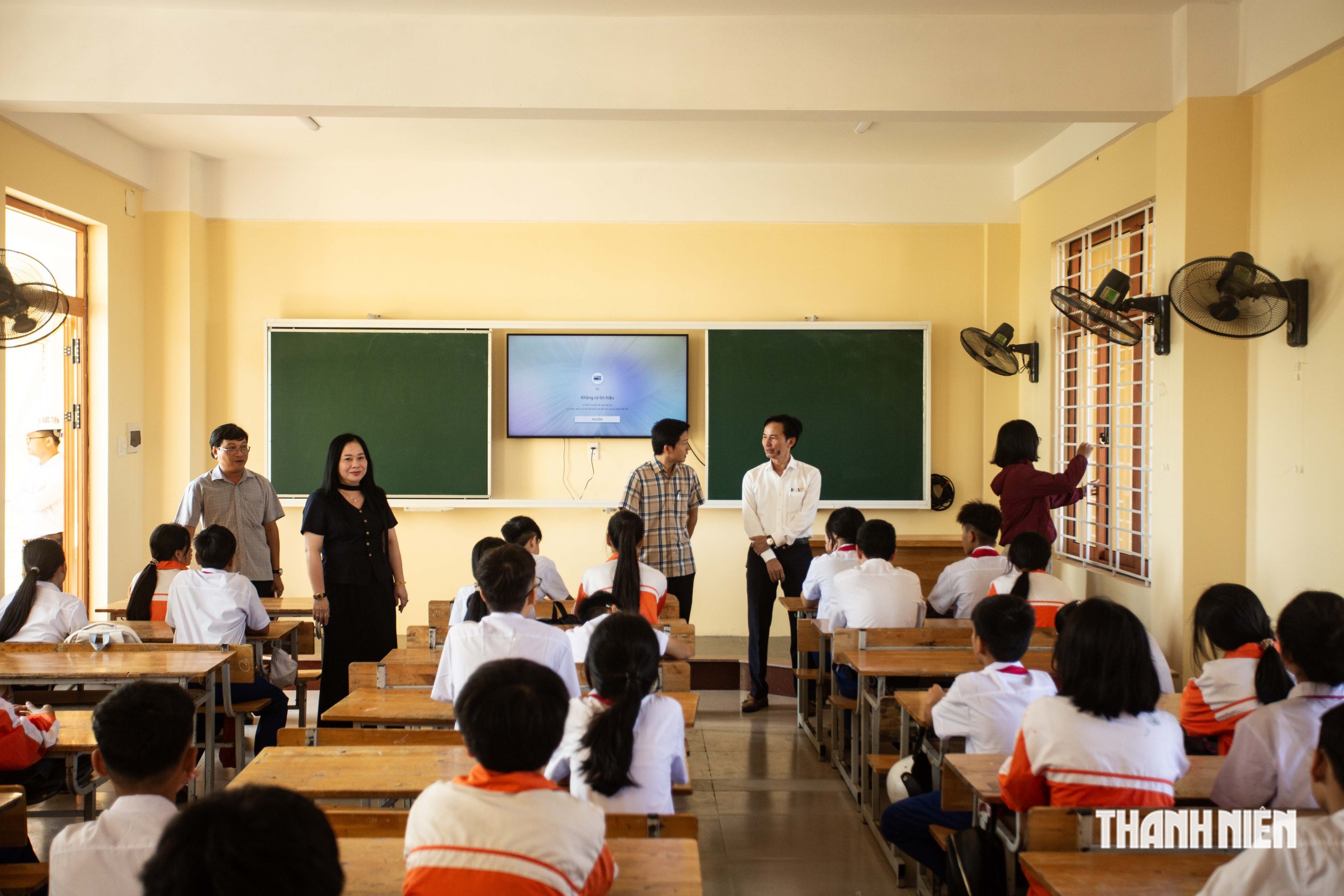Hơn 10 tỉ đồng 'hô biến' Sở NN - MT cũ thành trường học khang trang - Ảnh 2.