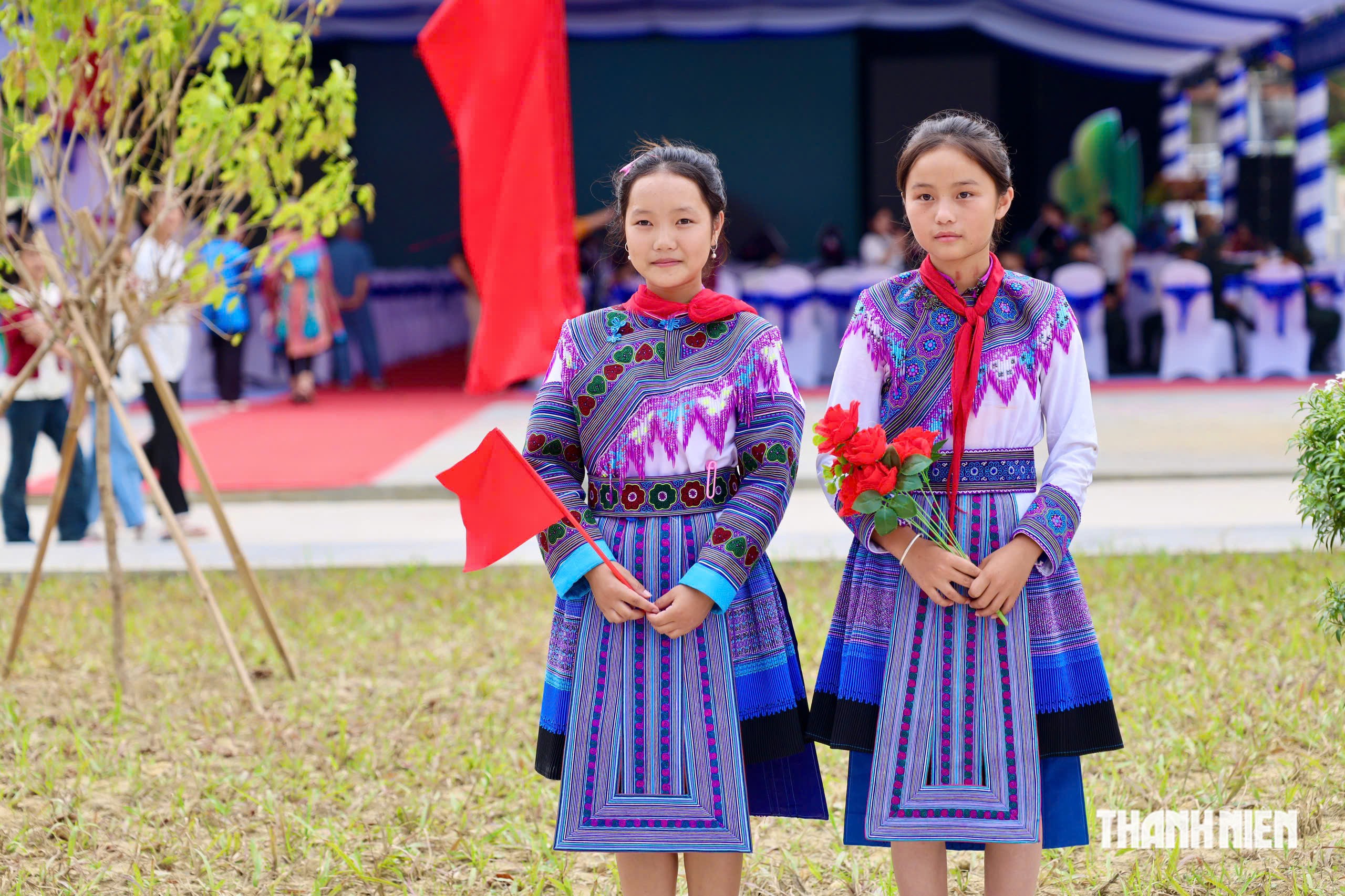 Trường học 241 tỉ đồng vùng biên, điểm cầu trực tiếp lễ khai giảng chung cả nước - Ảnh 6.