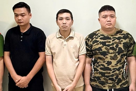Vụ chuyến xe cứu thương 16 km thu 5 triệu: Mua thuốc 4.000 đồng, b&aacute;n 600.000 đồng- Ảnh 1.
