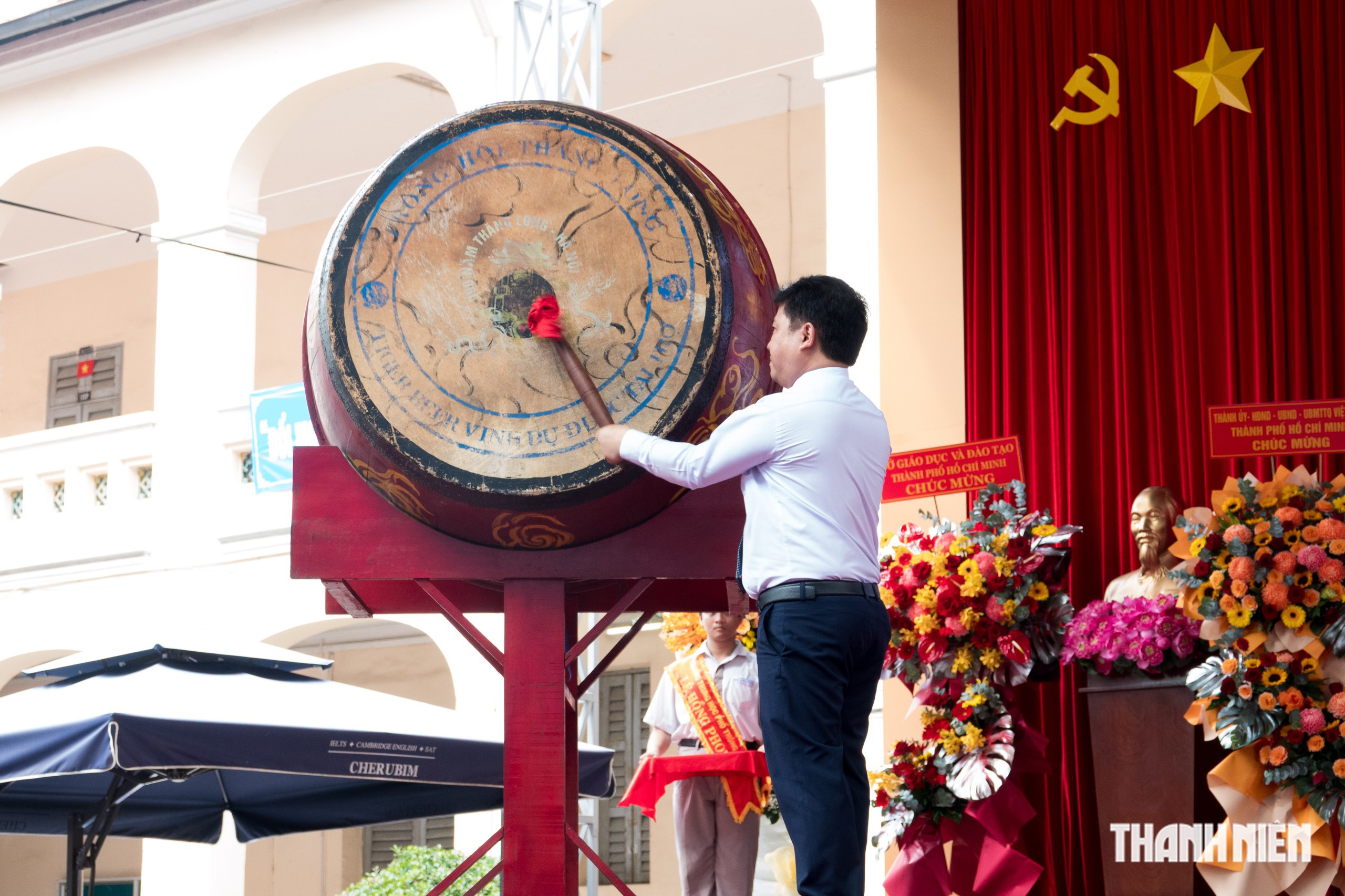 Xúc động lá thư tân hiệu trưởng chuyên Lê Hồng Phong gửi ‘đàn em’ dịp khai giảng - Ảnh 4.