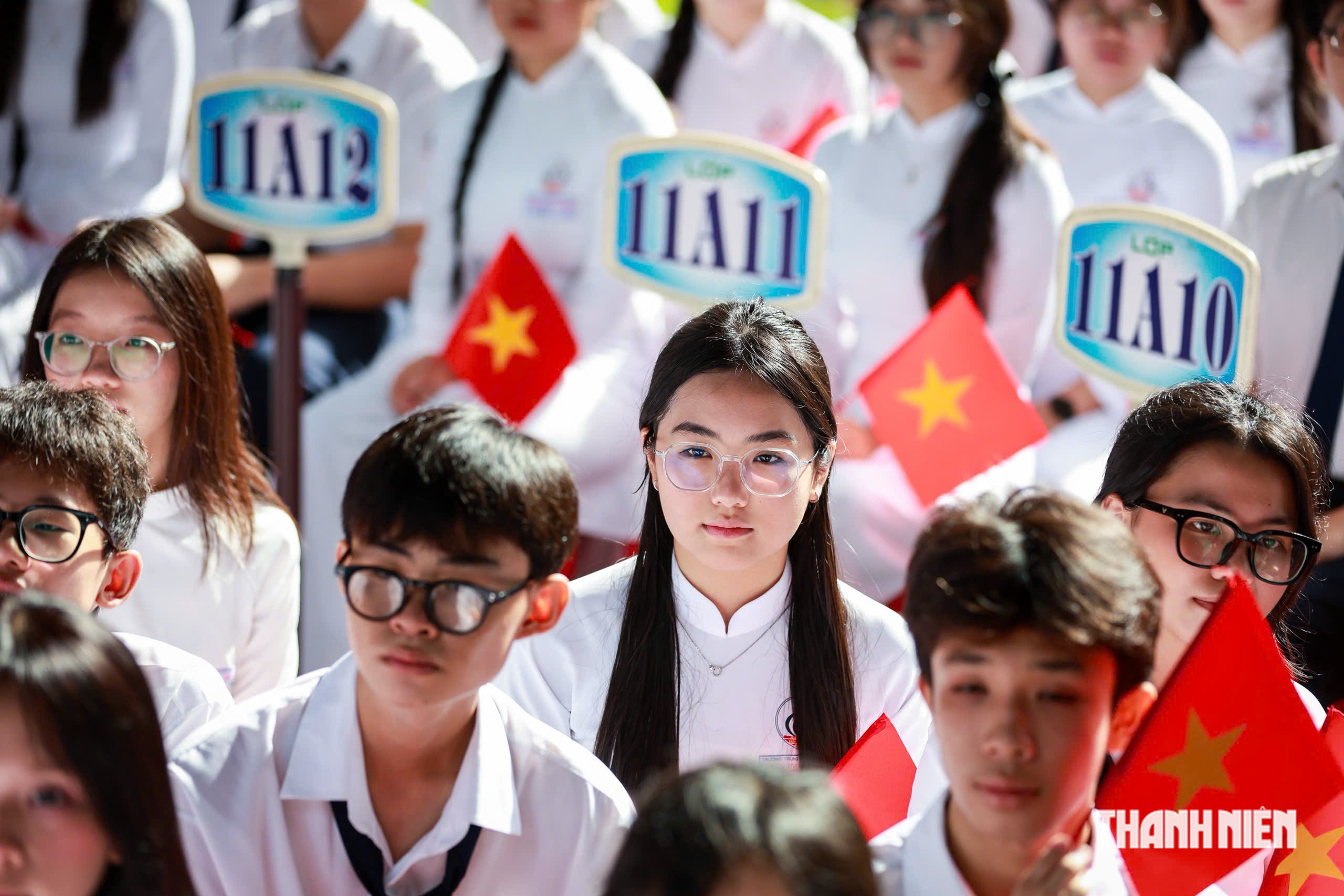 Những khoảnh khắc đẹp ng&agrave;y khai giảng, TP.HCM bước v&agrave;o năm học mới 2026 - 2027 - Ảnh 15.