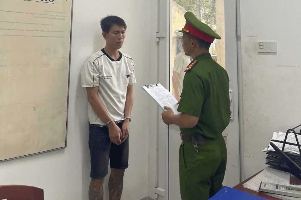 Ma túy len vào nhà trọ, đường phố, liên tục bị Công an Khánh Hòa triệt xóa- Ảnh 4.