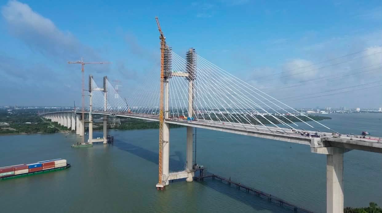 Cấp tốc đưa cao tốc Bến Lức - Long Thành về đích- Ảnh 1.
