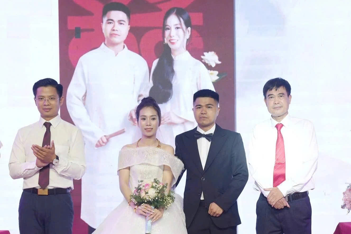 Chưa lập gia đình, chàng trai 29 tuổi vẫn tự tin đại diện nhà gái phát biểu - Ảnh 2.