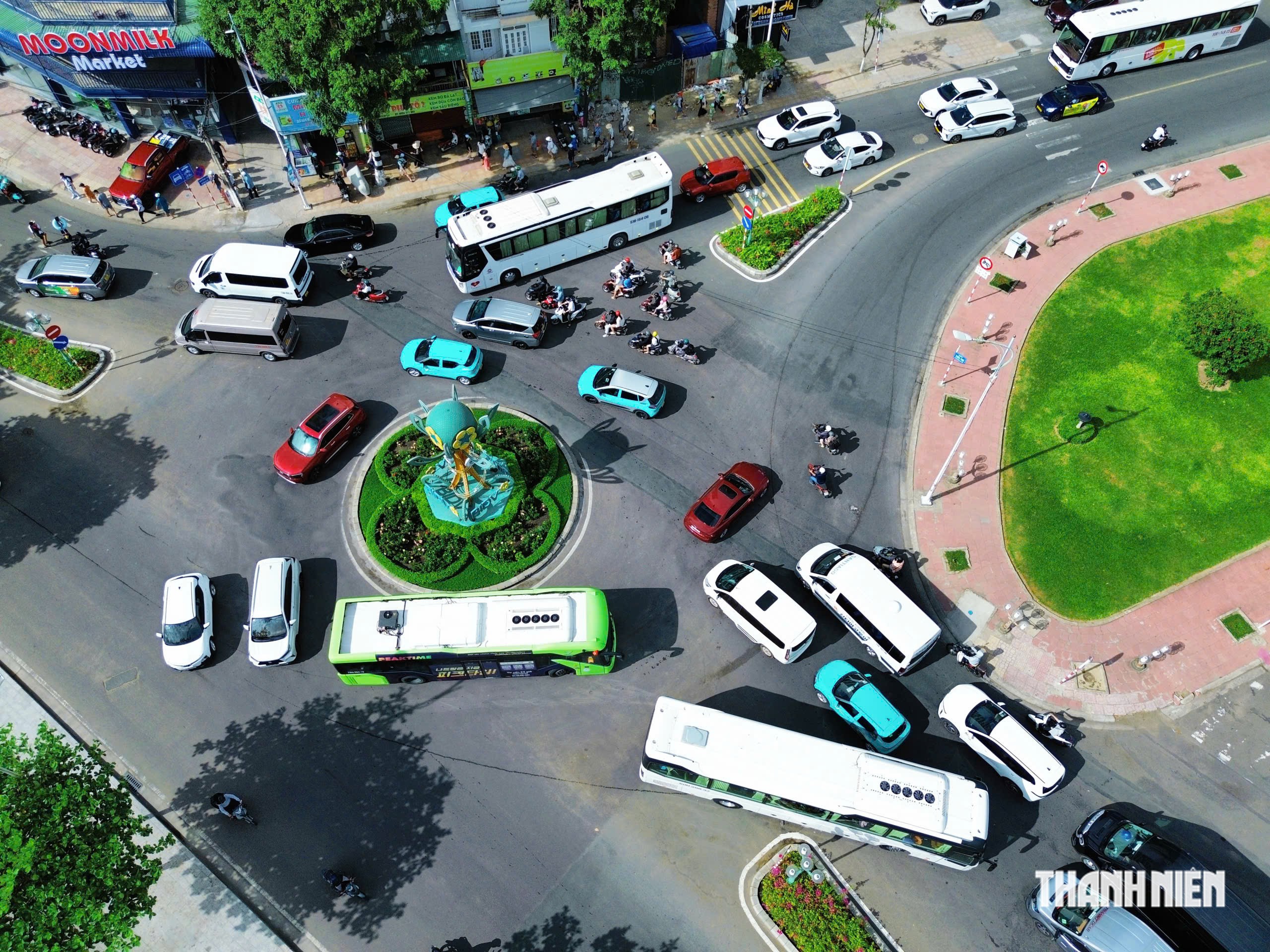 Khánh Hòa kết nối camera xử phạt vi phạm giao thông với dữ liệu dân cư - Ảnh 2.