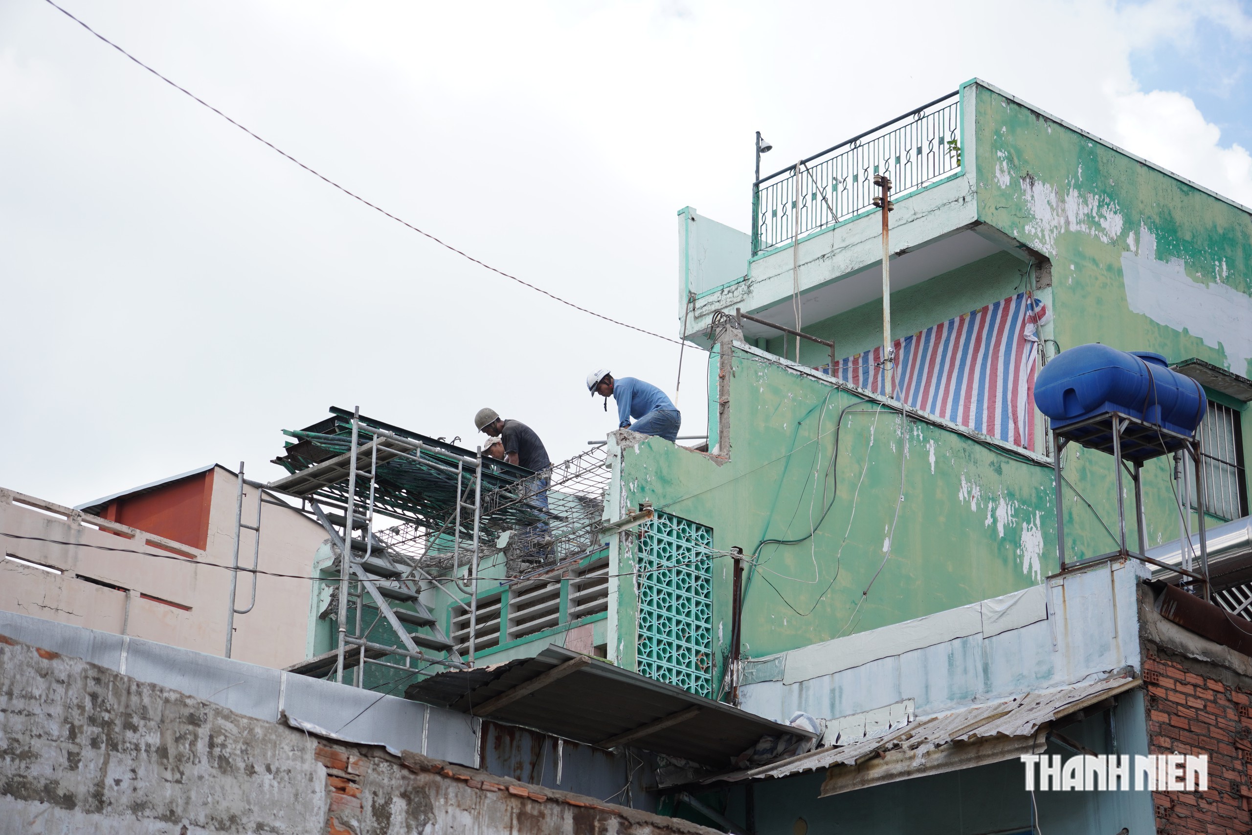 Mong mỏi của người đ&agrave;n &ocirc;ng hơn 50 năm ở nh&agrave; 35m&sup2; ở đường B&igrave;nh Ti&ecirc;n  - Ảnh 1.