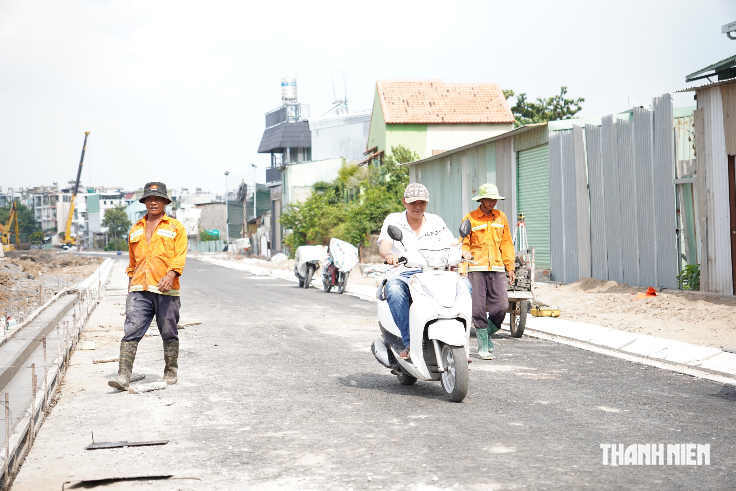 Từ b&ugrave;n lầy đến đường nhựa, diện mạo ven rạch Xuy&ecirc;n T&acirc;m thay đổi ra sao?   - Ảnh 2.