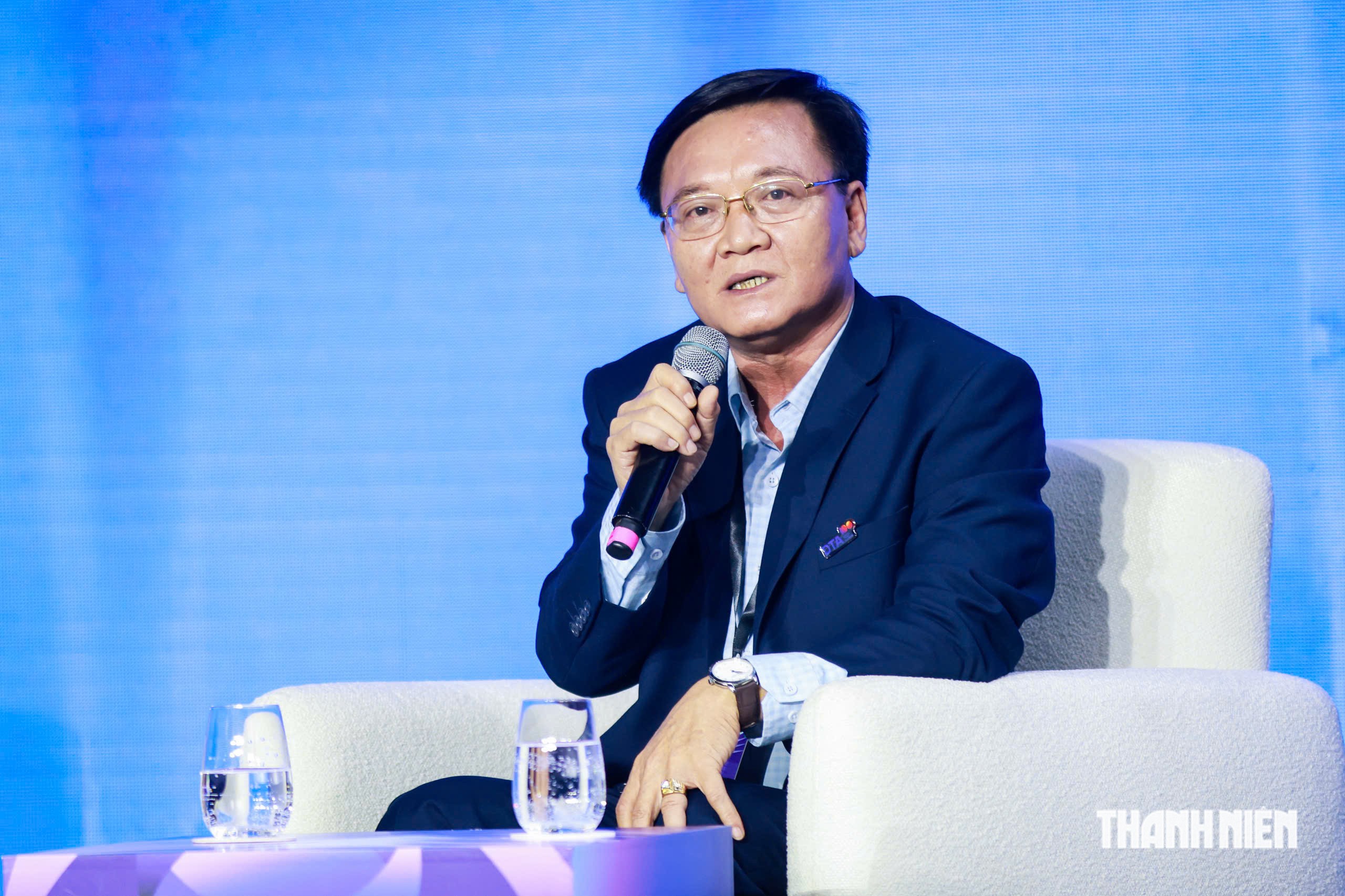 KOL SUMMIT 2026: KOL phải làm gì khi bão AI bủa vây mạng xã hội? - Ảnh 1.