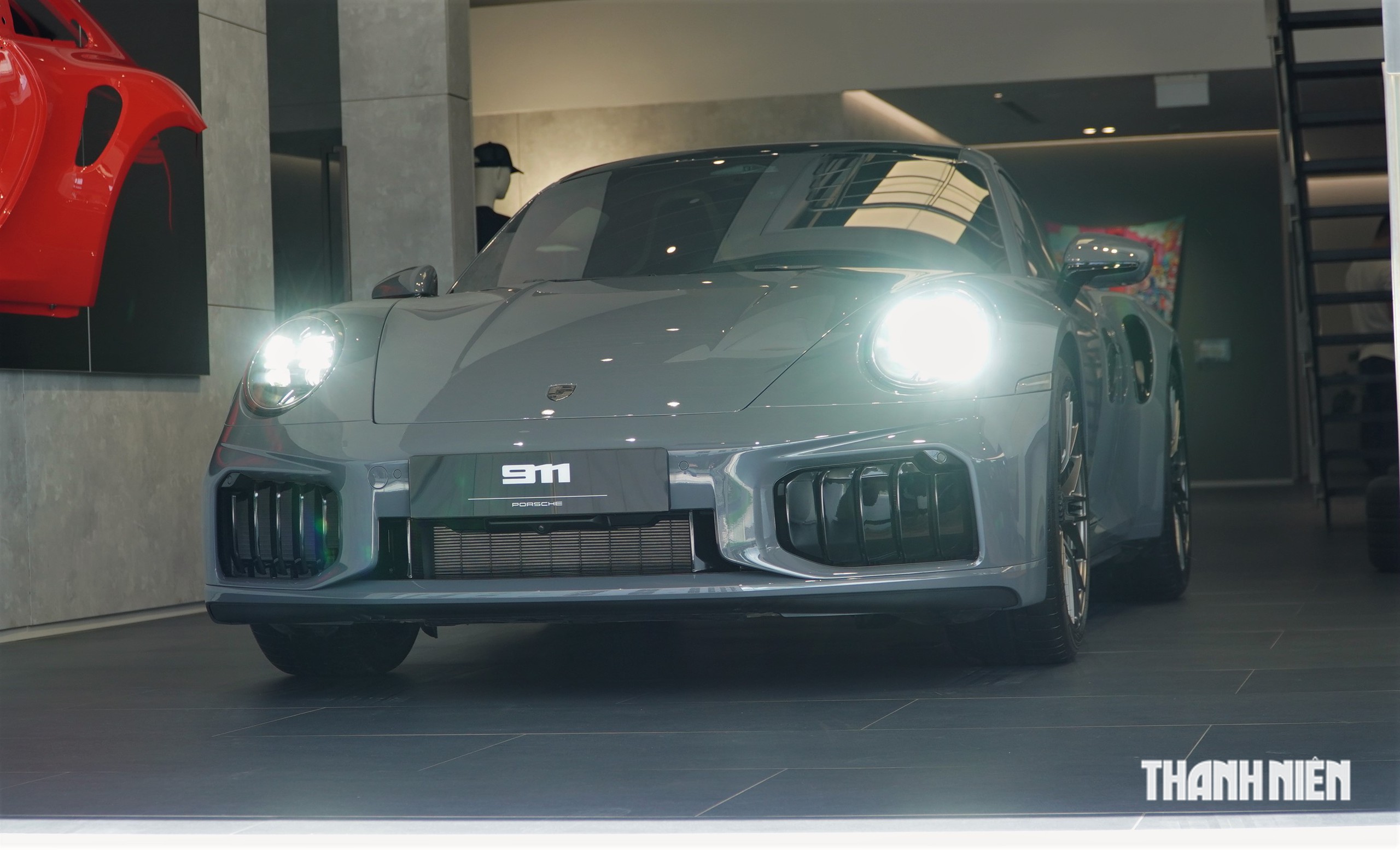 Porsche 911 Turbo S mạnh nhất về Việt Nam, có gì để 'dân chơi' xuống tiền?- Ảnh 26.