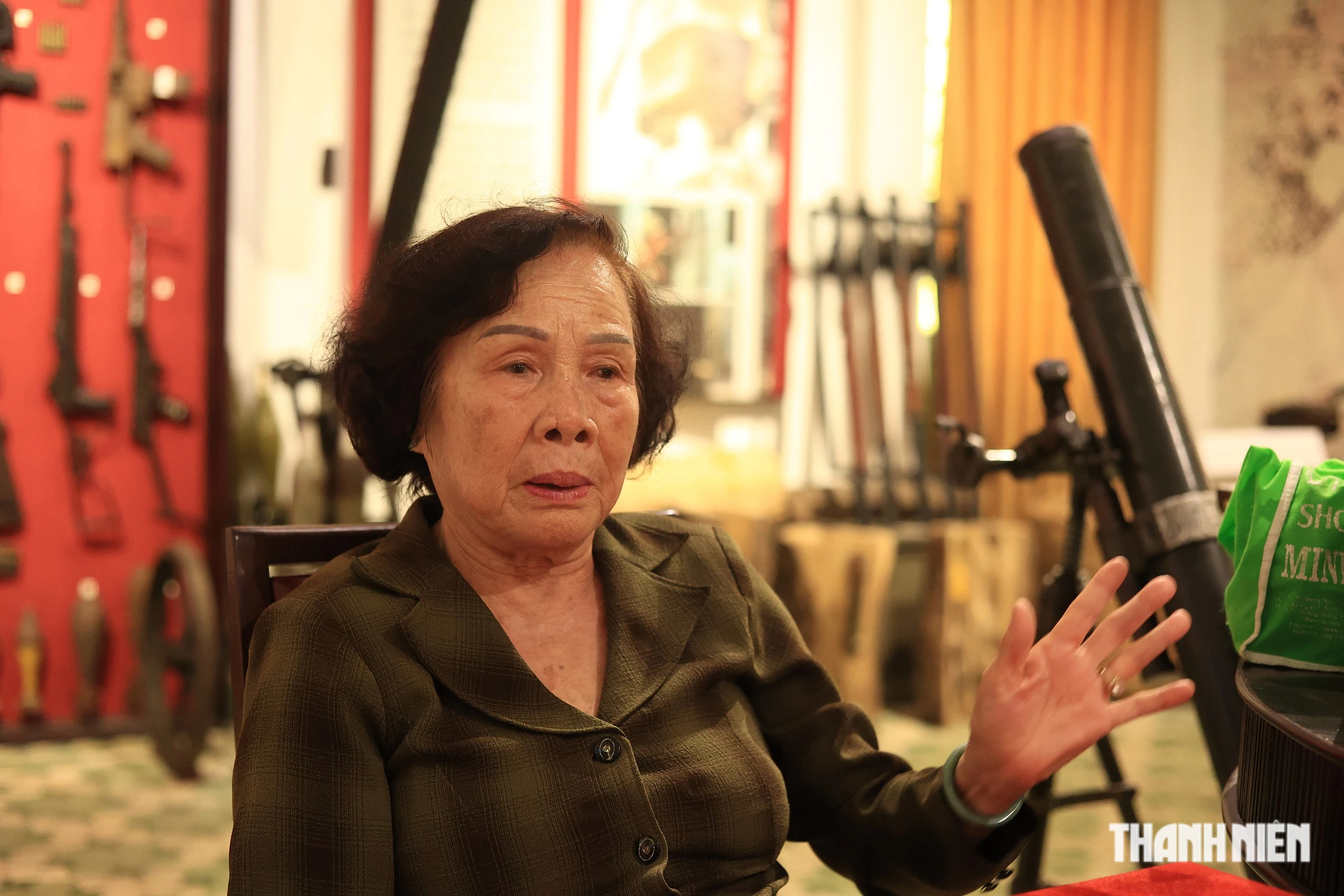 Nữ giao liên kể chuyện vượt B52, giấu mật thư dưới đế giày con trai năm 1975- Ảnh 6.