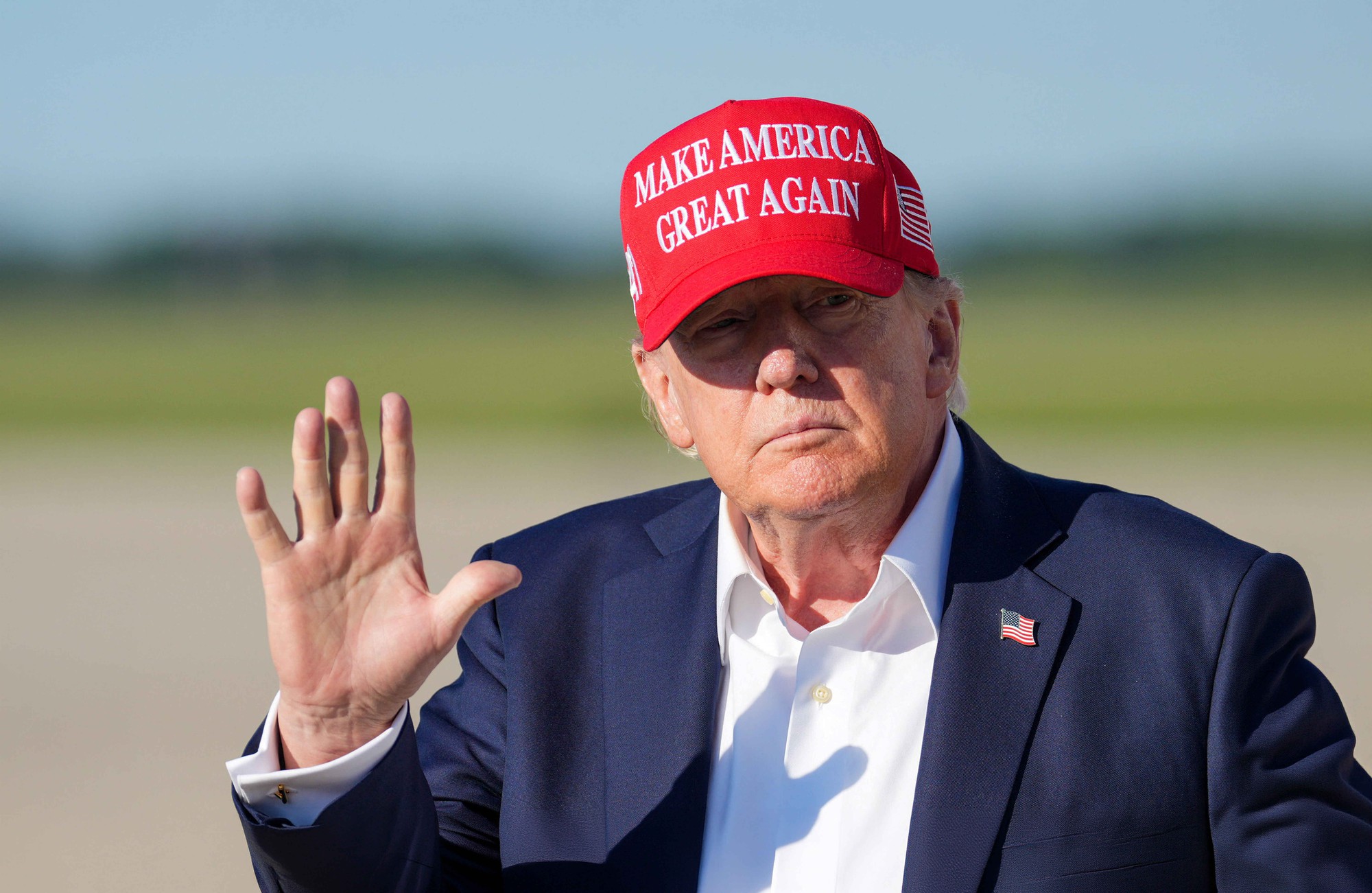 H&agrave;nh động của &ocirc;ng Trump giữa thế kh&oacute; của đảng Cộng h&ograve;a - Ảnh 1.