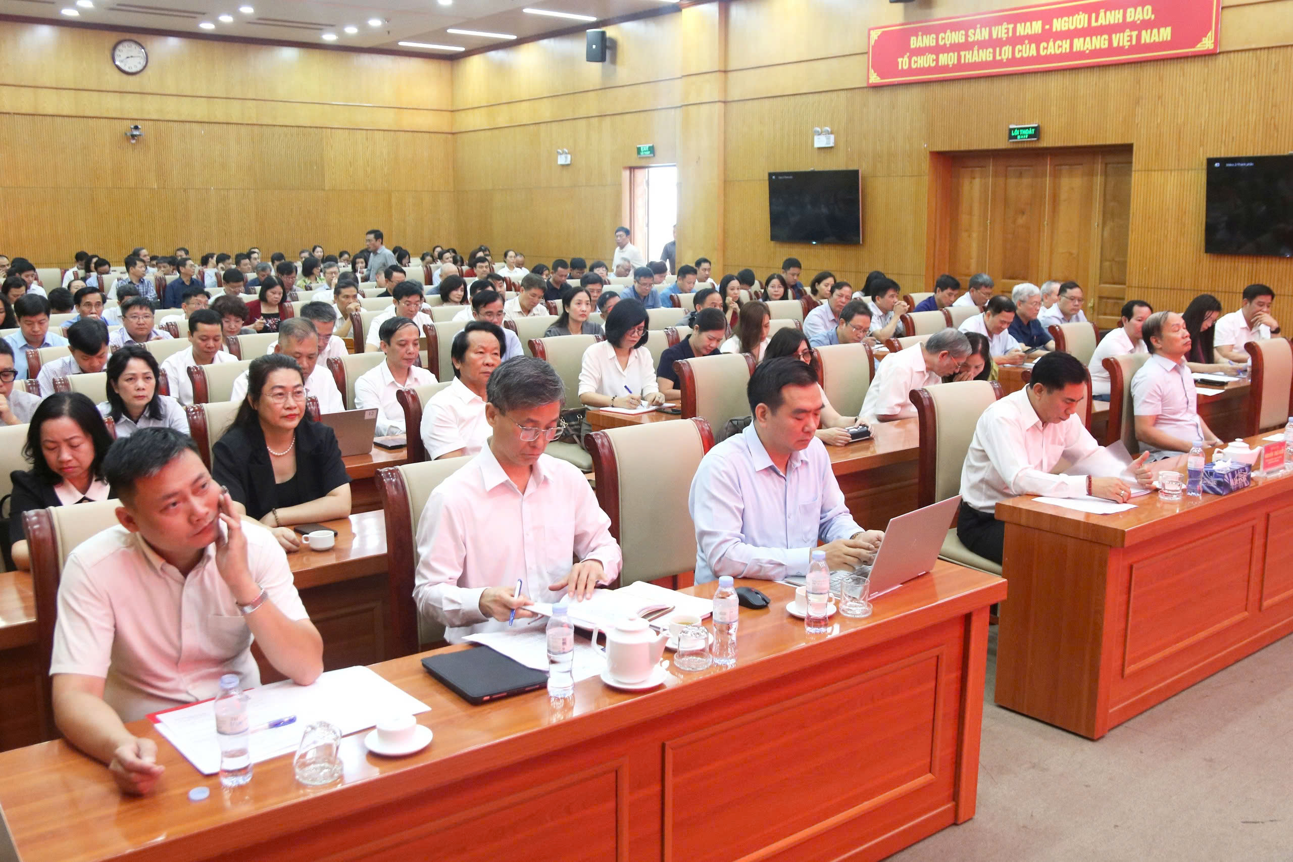T.Ư, địa phương v&agrave;o cuộc mạnh mẽ, tổ chức hội kh&ocirc;ng thể đứng ngo&agrave;i cuộc, thờ ơ- Ảnh 3.