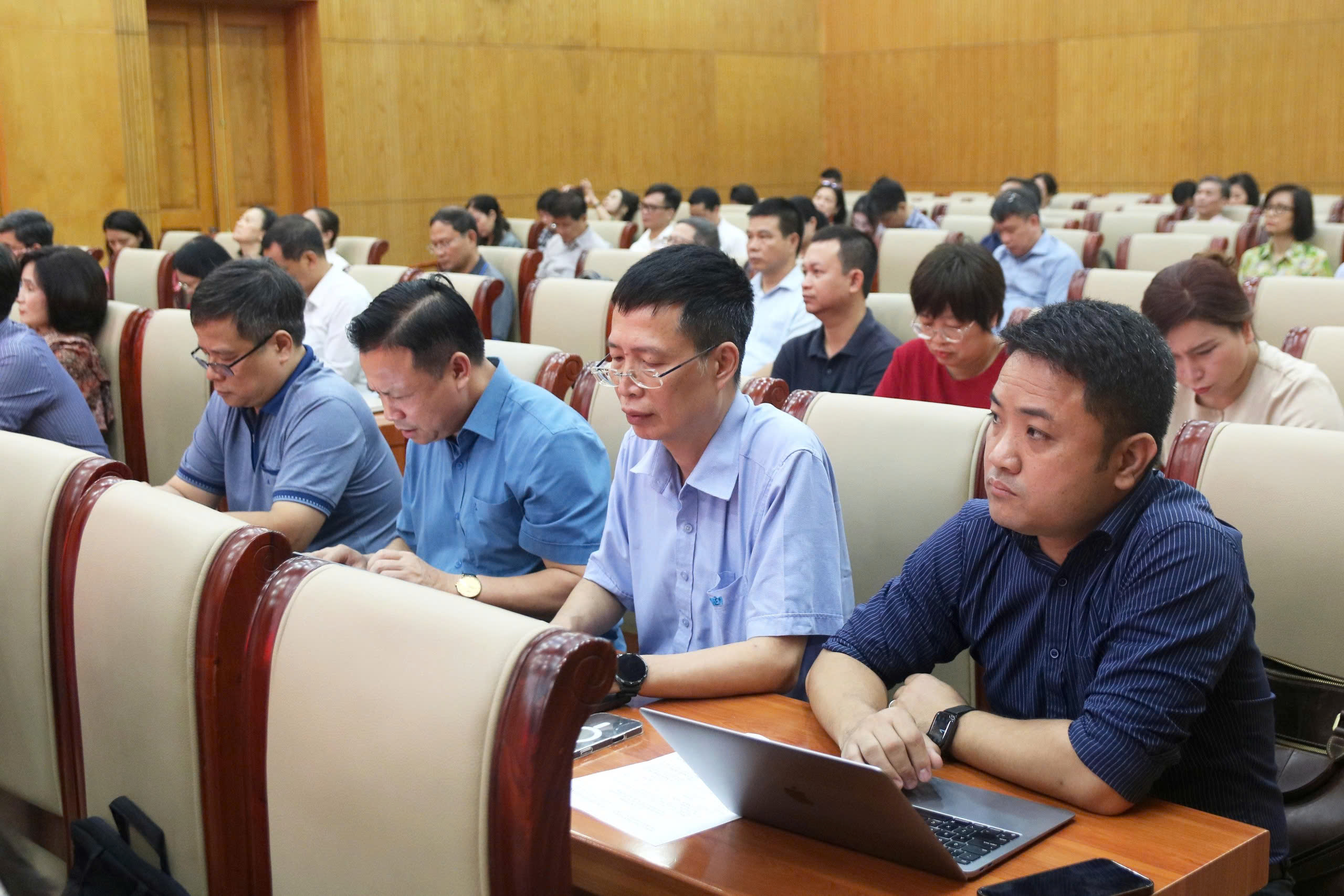 T.Ư, địa phương v&agrave;o cuộc mạnh mẽ, tổ chức hội kh&ocirc;ng thể đứng ngo&agrave;i cuộc, thờ ơ- Ảnh 2.