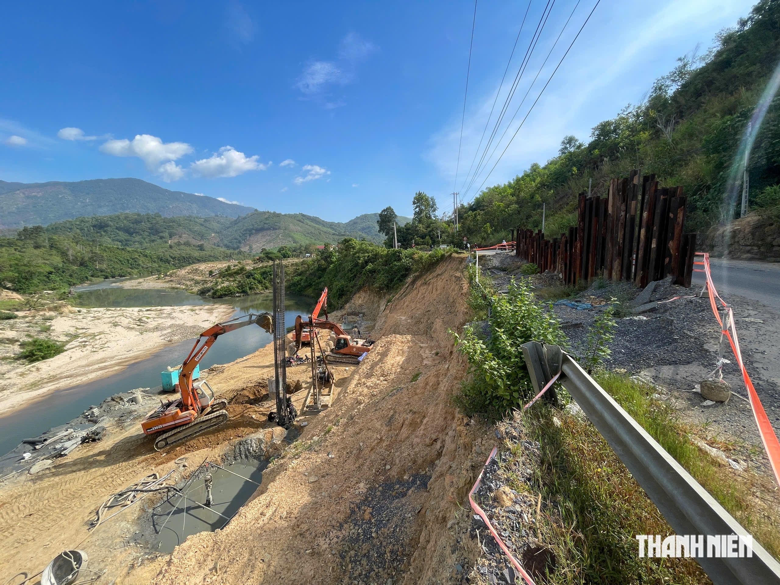 Chạy đua sửa đ&egrave;o Kh&aacute;nh L&ecirc; nối Nha Trang - Đ&agrave; Lạt trước m&ugrave;a mưa- Ảnh 4.