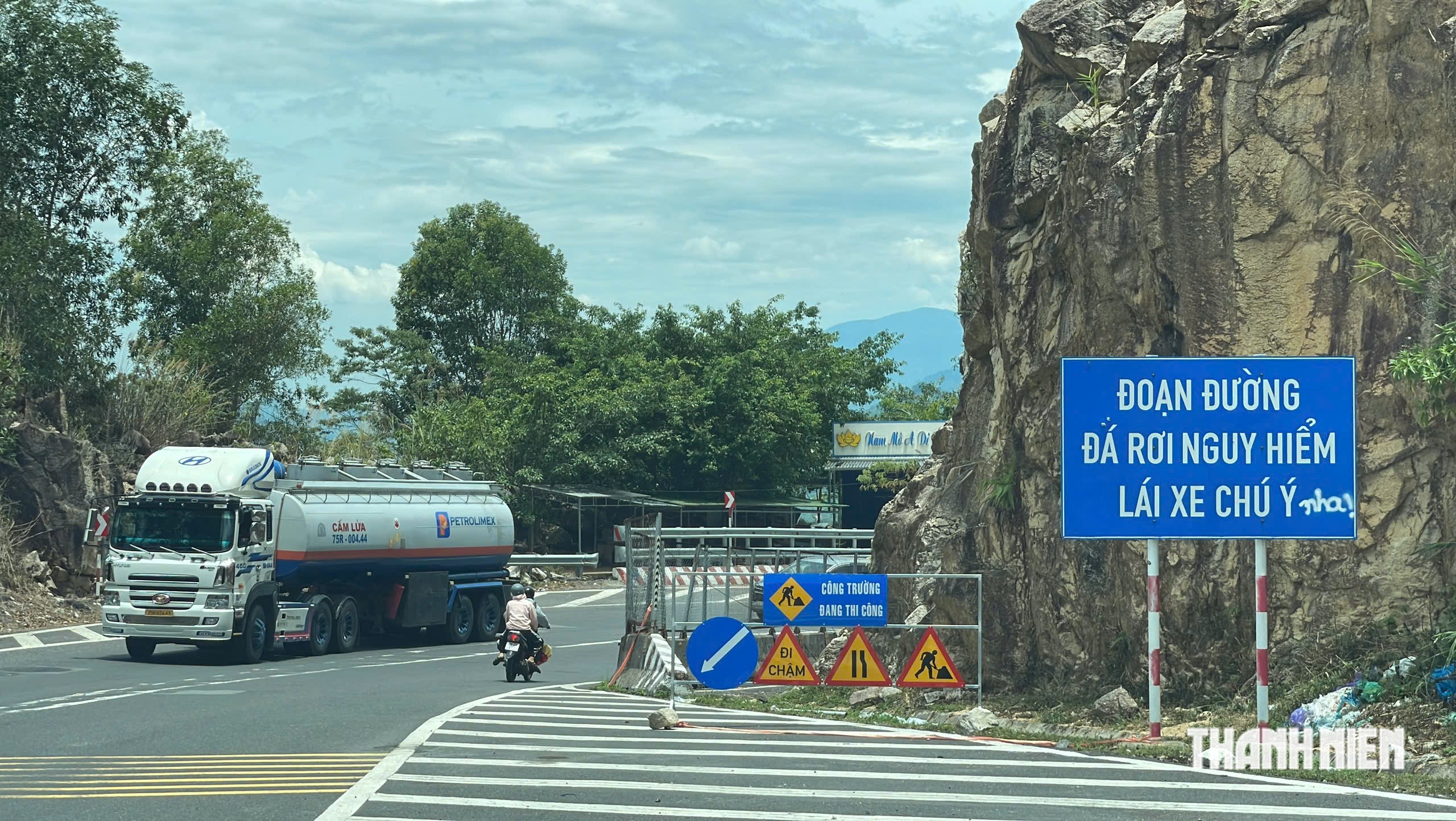 Chạy đua sửa đ&egrave;o Kh&aacute;nh L&ecirc; nối Nha Trang - Đ&agrave; Lạt trước m&ugrave;a mưa- Ảnh 8.