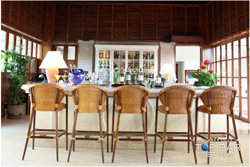 Phong cách lãng mạn của Hải Vân Lounge 
