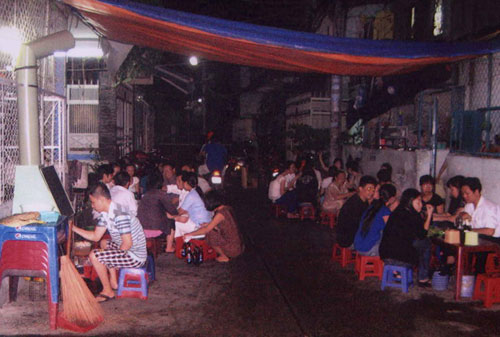 Gian truân gặp người có thẩm quyền