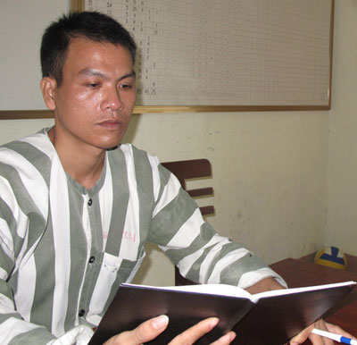 Một phạm nhân viết tự truyện