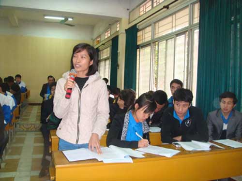 Bí thư chi đoàn Đỗ Lệ Giang trải lòng tại buổi gặp mặt