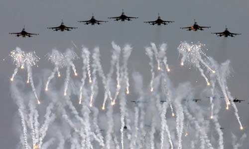 Quốc hội Mỹ ủng hộ bán thêm F-16 cho Đài Loan 