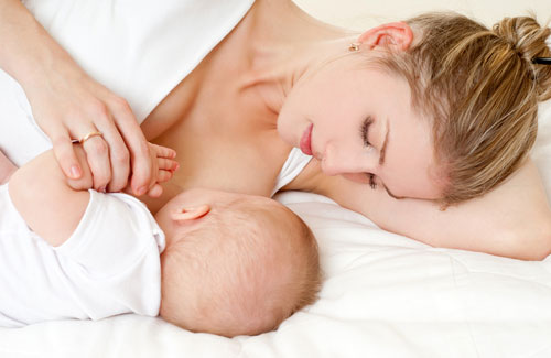 Sữa mẹ có thể giúp bệnh nhân ung thư máu?