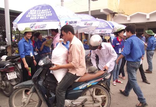 tiếp sức mùa thi